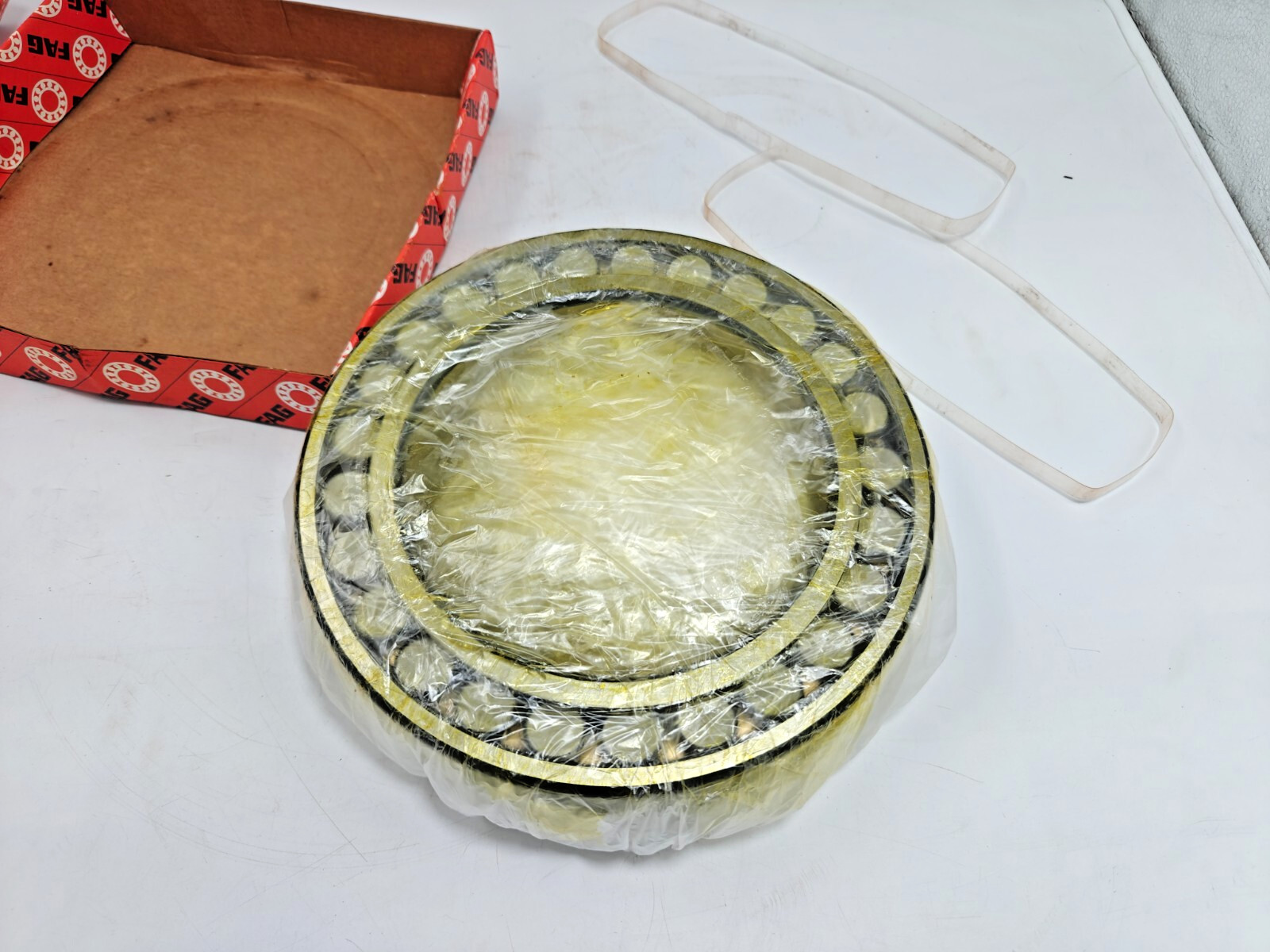 23030-E1A-XL-M FAG X-Life Spherical Roller Bearing FAG 23030 E1A M 150x225x56mm