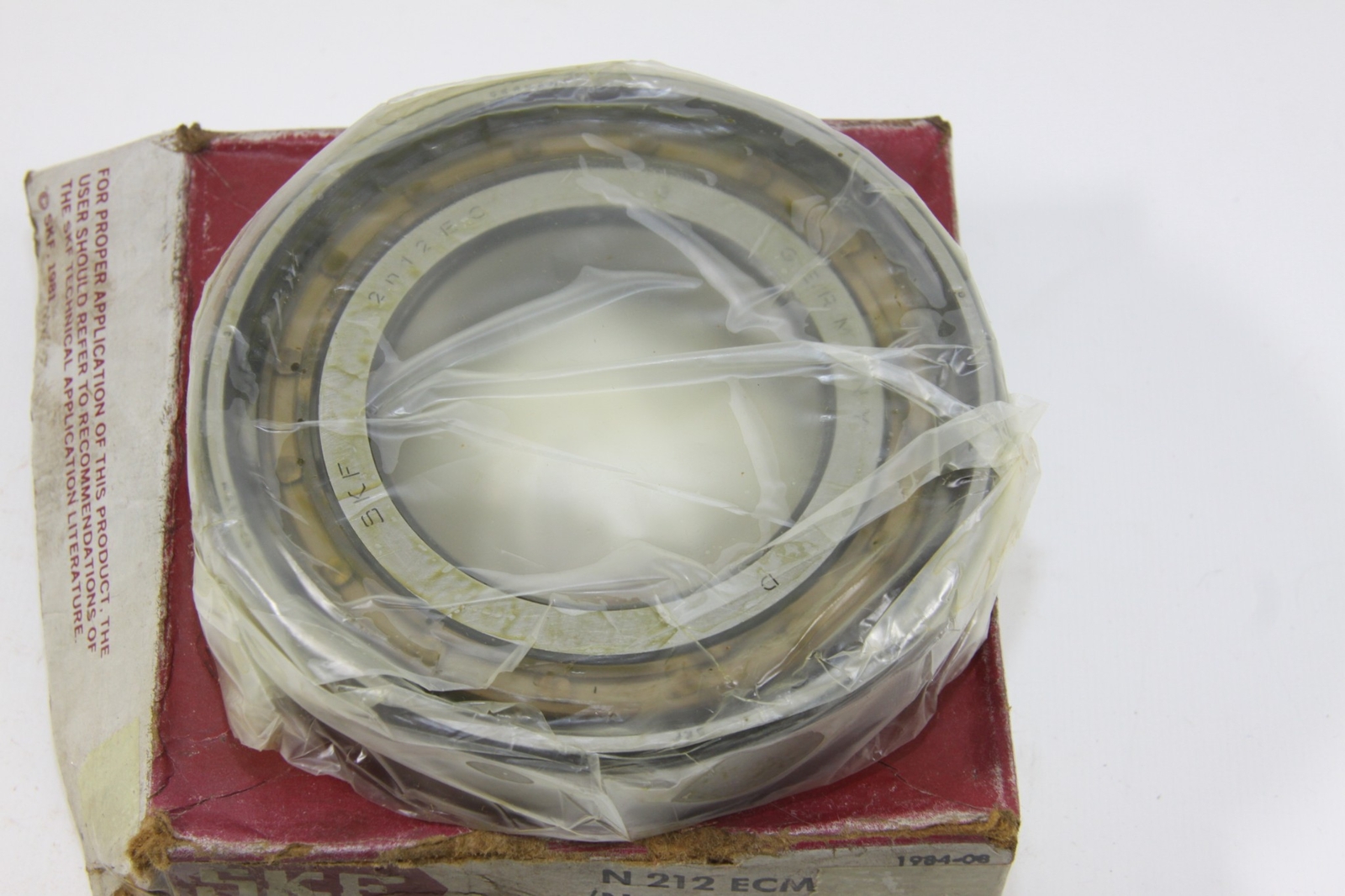 SKF N212 ECM (212 M) BEARING