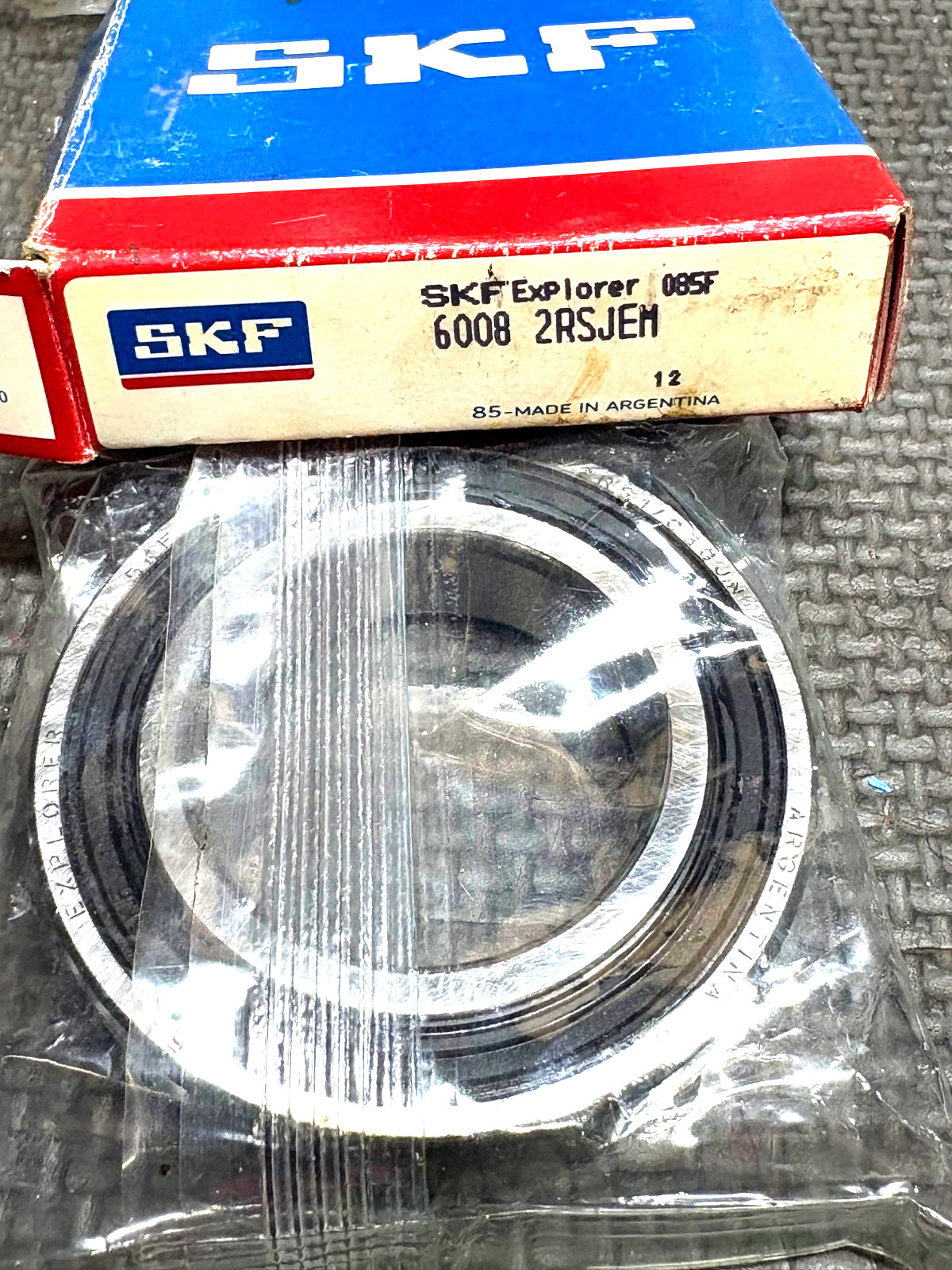 6008-2RS SKF Sealed Radial Ball Bearing