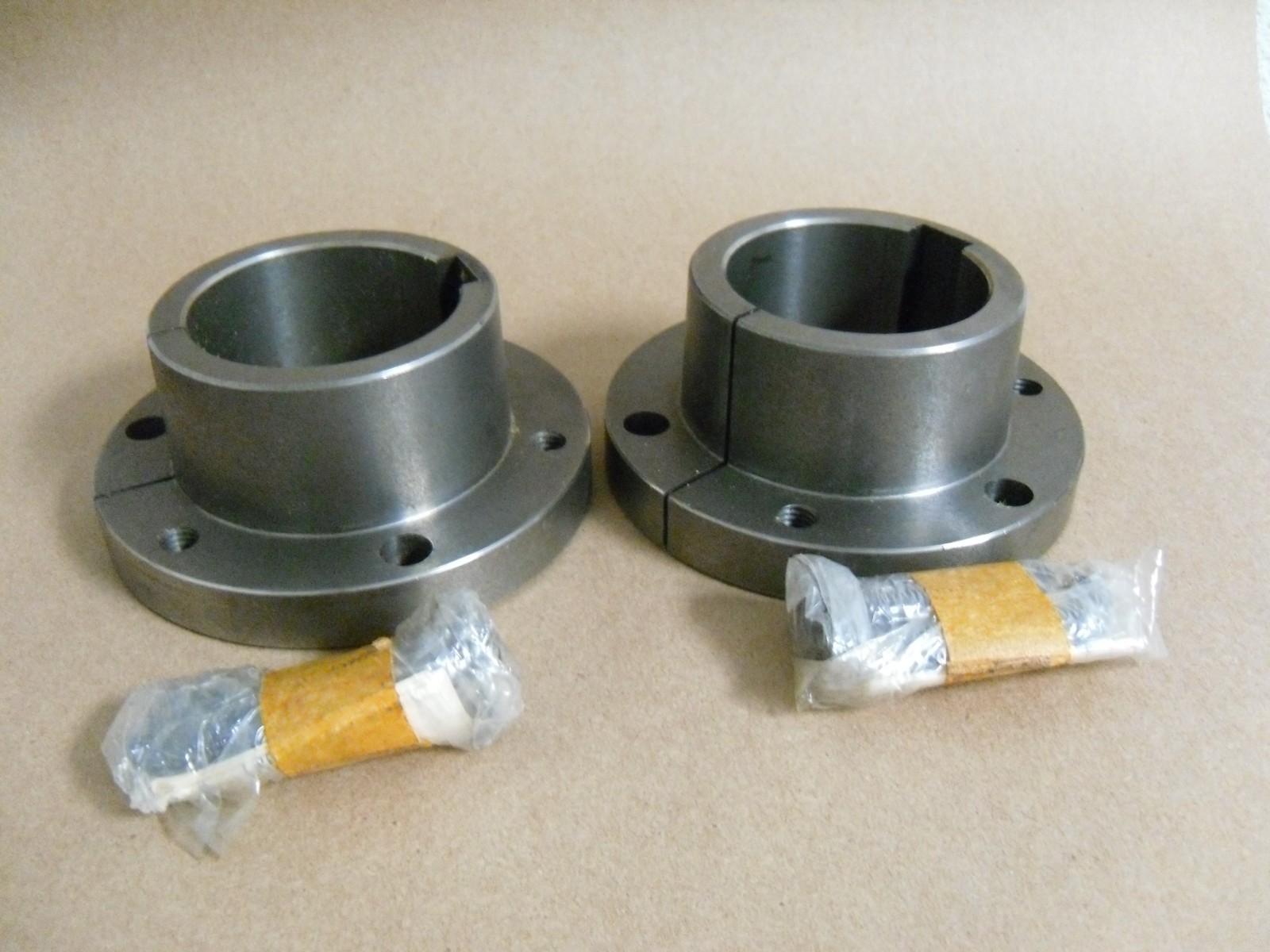 (Qty 2) SF 2-3/8 QUICK DISCONNECT BUSHING 2-3/8″ BORE