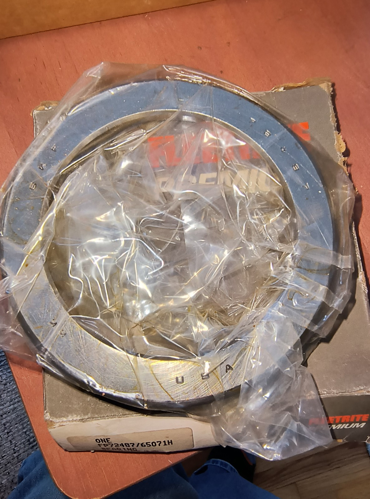 FLEETRITE PREMIUM NavistarInternational 72487 Bearing Race 65071-H Race Cup NOS