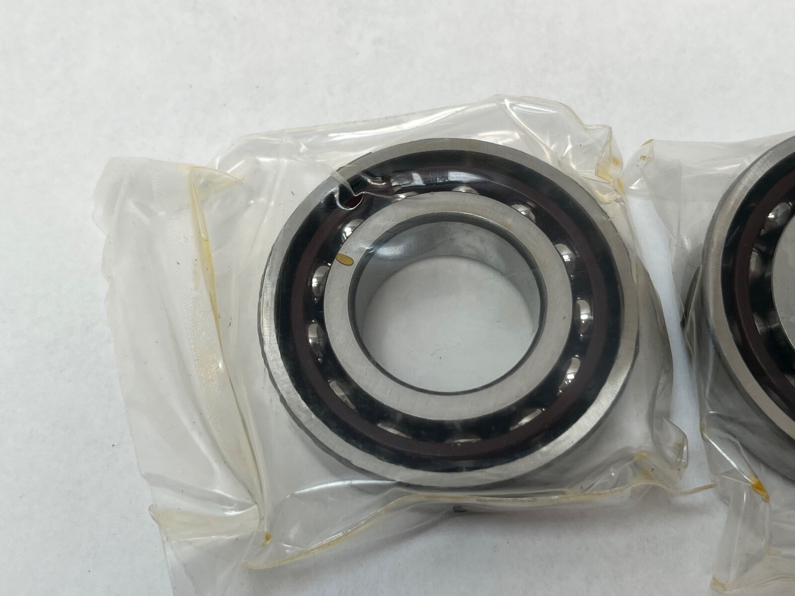 SNR 7206CG1DUJ84 Bearing 30x62x16mm 7206C-T-DUM-P4 7206-C-G1-DU-J84 Germany 2Pcs