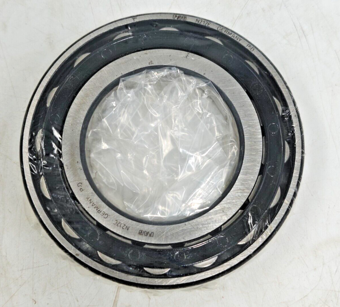 N212E FAG Cylindrical Roller Bearing 60x110x22mm N 212 E FAG Germany