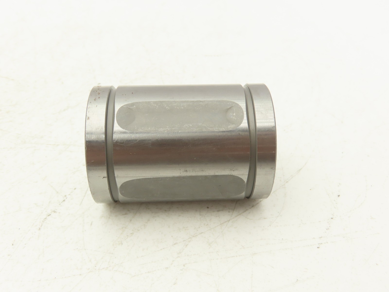 Thomson A162536 Linear Ball Bushing 1″ Shaft Dia 2.233″ OD x 2″ W Lot of 2