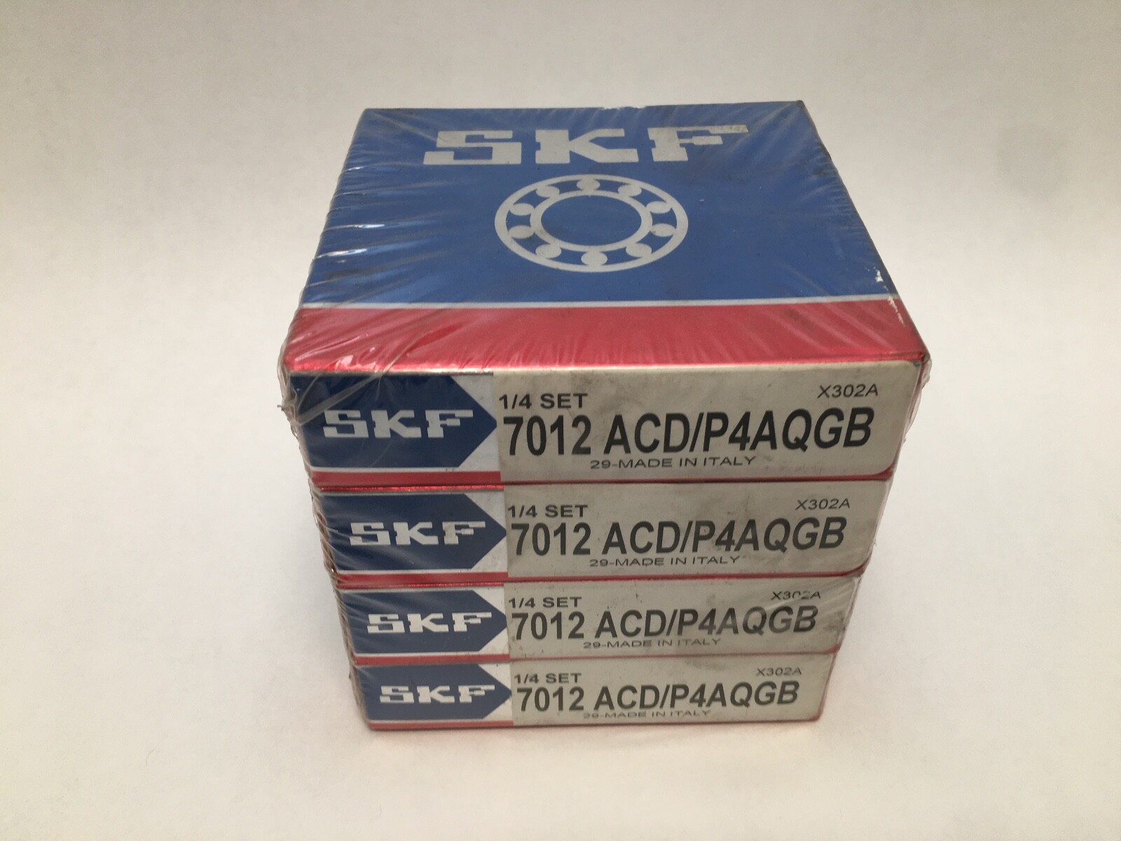 SKF 7012-ACD/P4AQGB Angular Bearing 60x95x18 mm 7012-ACD-P4A-QGB ABEC7 Italy Set