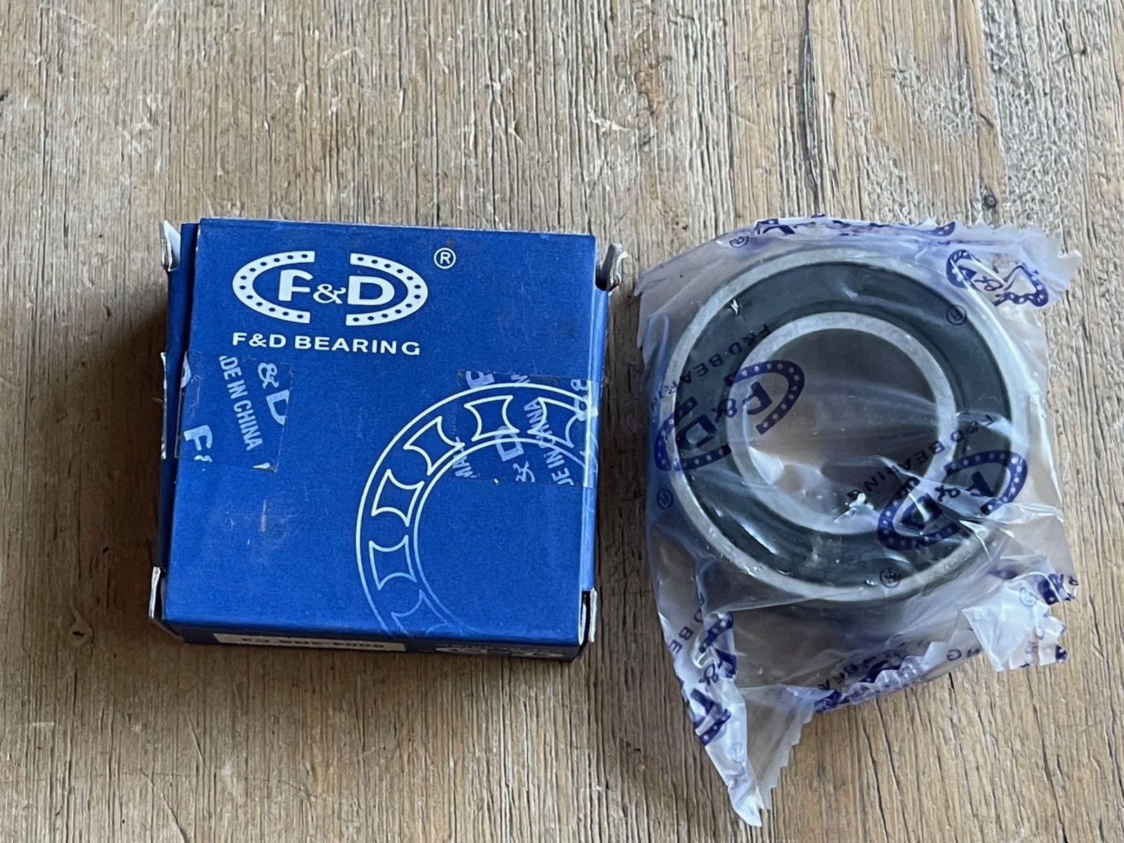 F&D 6004-2RS C3 RUBBER SEALED BALL BEARING NEW SEALED PKG