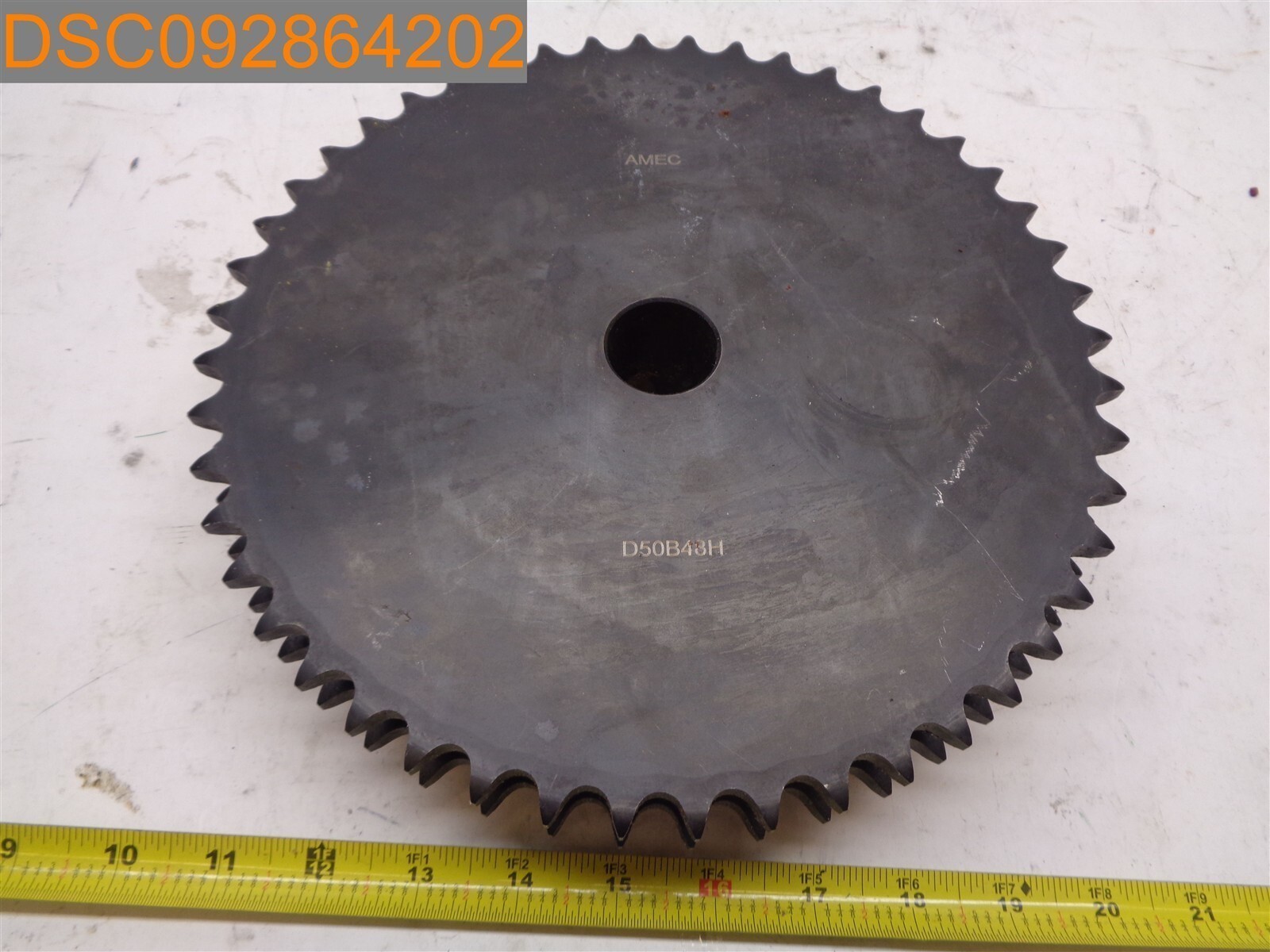 Has Rust: AMEC SPK ROLLER DOUBLE B D50B48H, OD = 10″, 1 1/8″ Bore