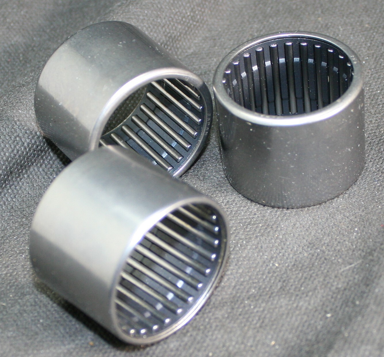 Three (3) IKO BA2220 Z Needle Roller Bearings 34.9MM ID Japan NEW