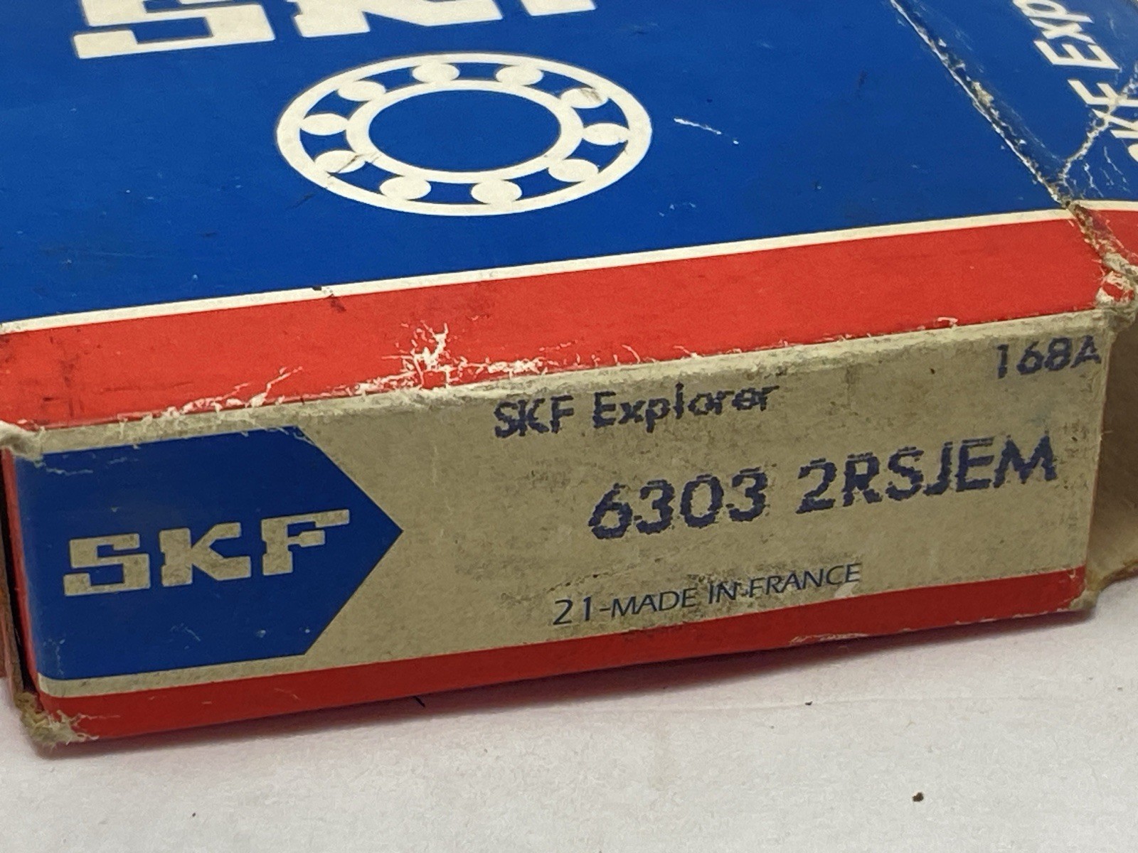 SKF 6303 2RSJEM Deep Groove Ball Bearing 0.6693″ Bore 1.8504″ OD 0.5512″ Wide