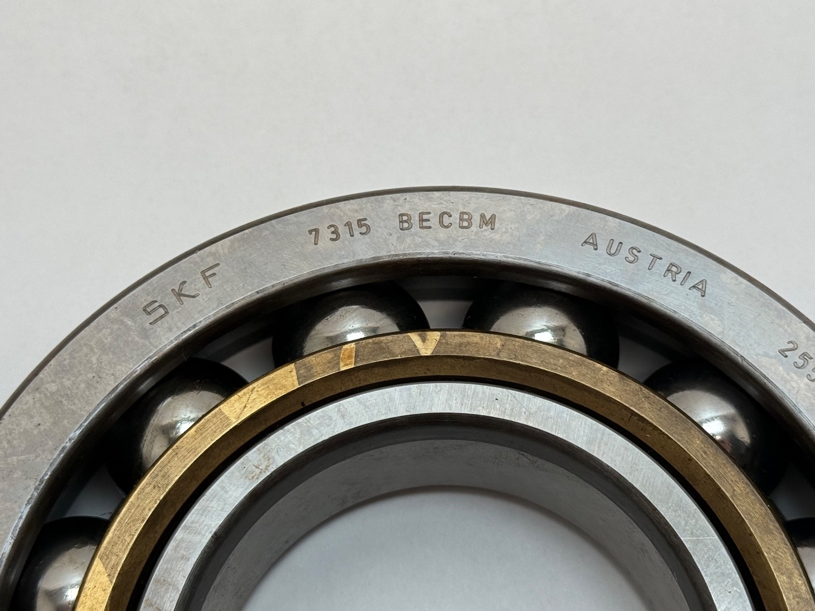 SKF 7315BECBM Angular Bearing 7315-BE-CB-M 7315B 75x160x37 mm