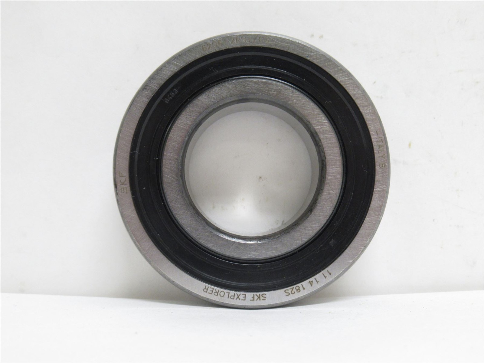 235000 New-No Box; SKF 6206-2RS1-C3 Ball Bearing 30mmID x 62mmOD x 16mm Width