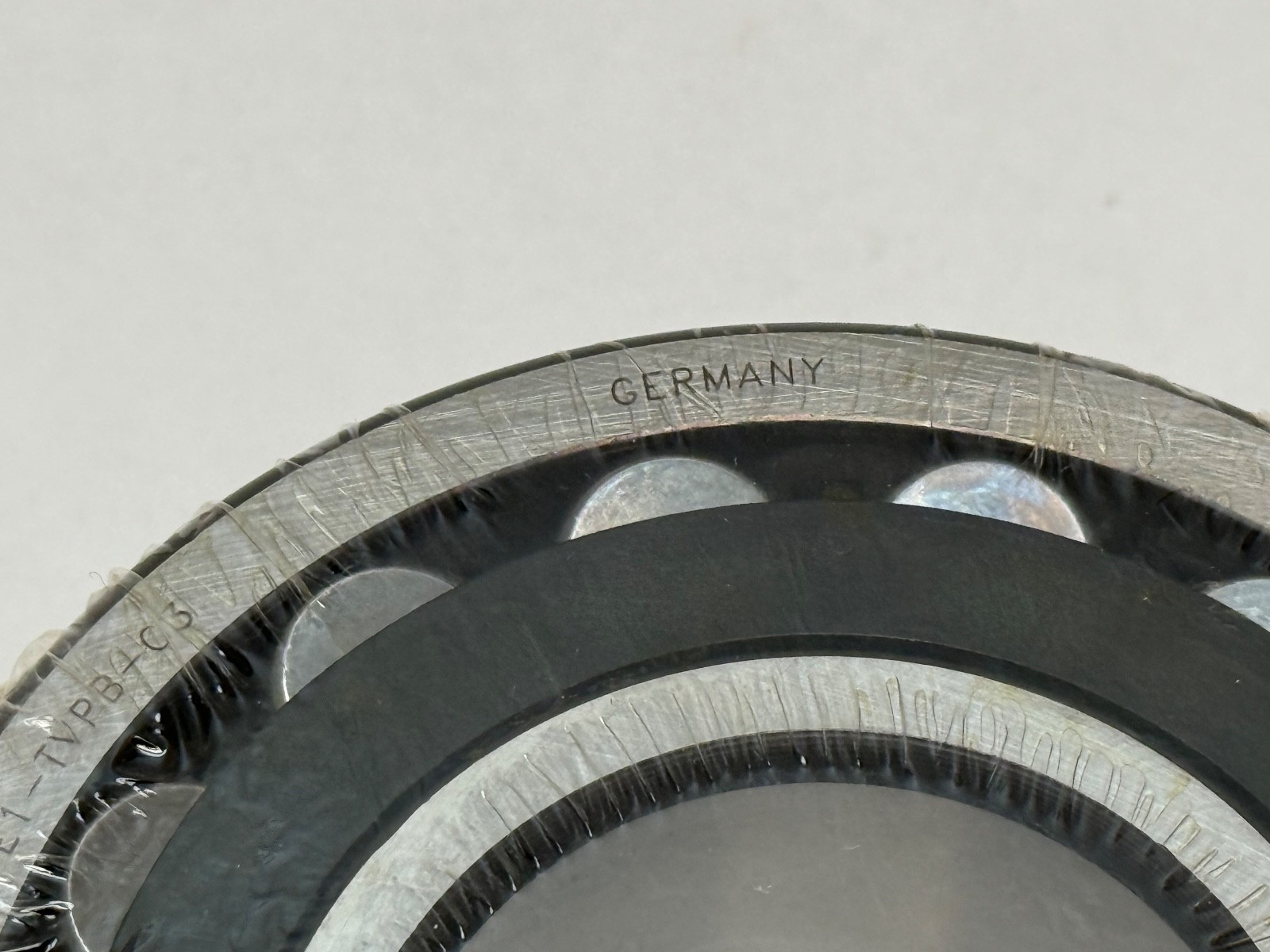 FAG 22309-E1-TVPB-C3 Spherical Roller Bearing 22309E1TVPBC3 45x100x36 mm