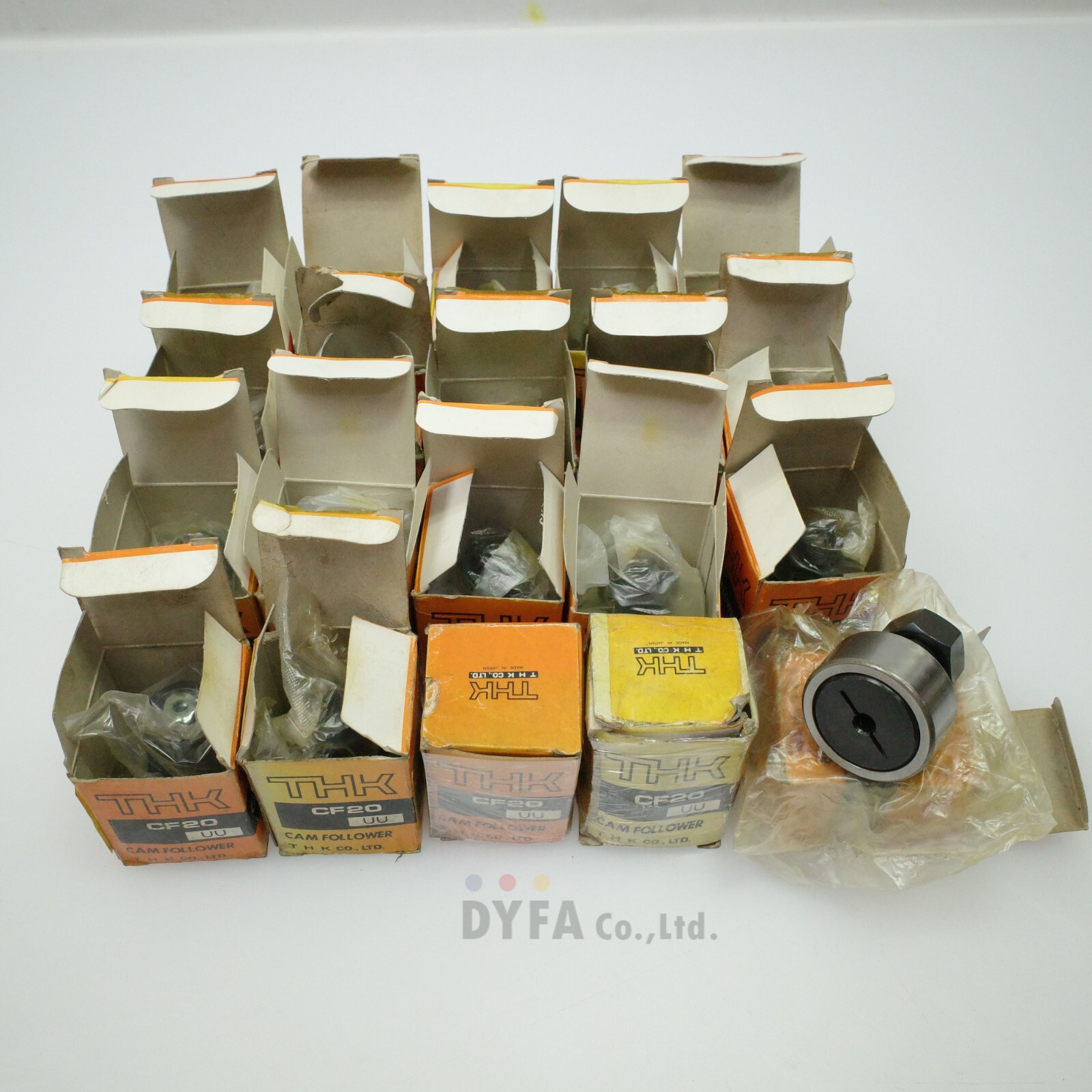 THK Genuine CF20UU NIB cam follower BRG-D-2008=1C42