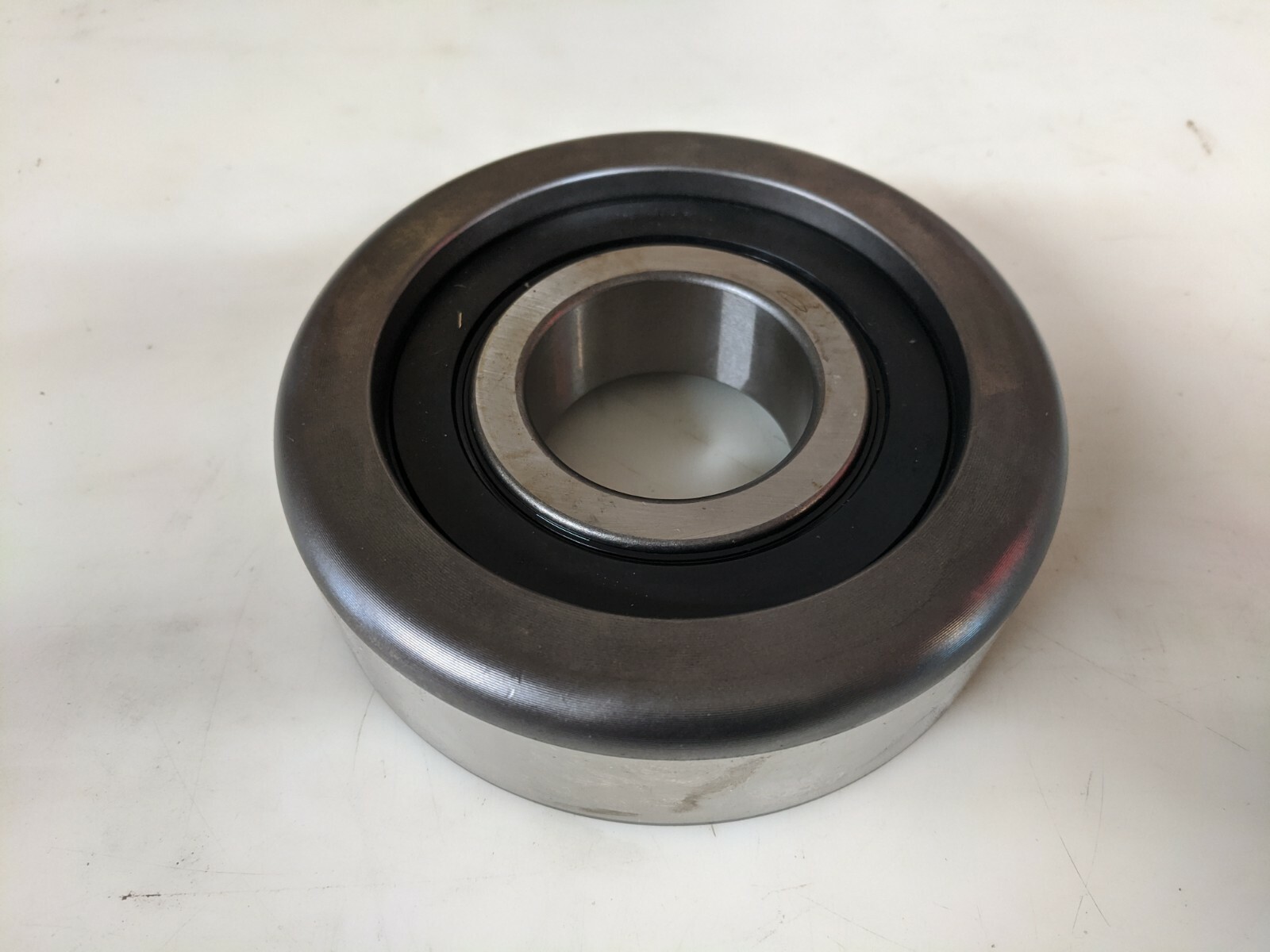 Aftermarket? Komatsu 37B-9AA-1321 mast guide bearing