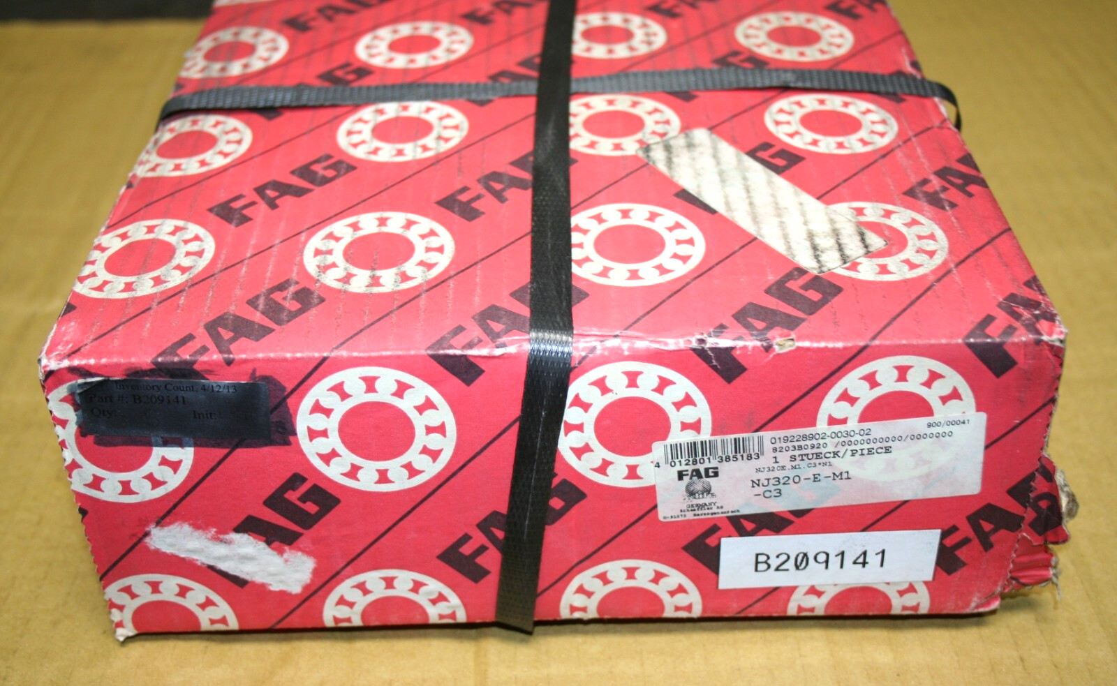 FAG NJ320 E M1 C3 Cylindrical Roller Bearing 100x215x47 mm GENUINE * NEW *