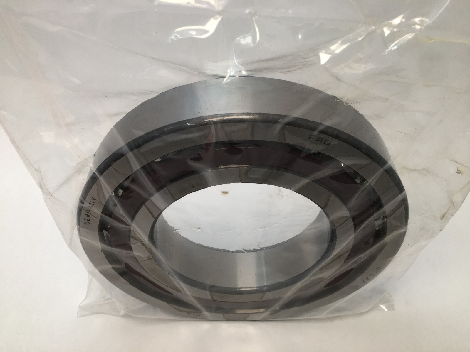 FAG B7222CAP4UL Angular Bearing 110x200x38 mm B7222C B-7222-CA-P4-UL Germany