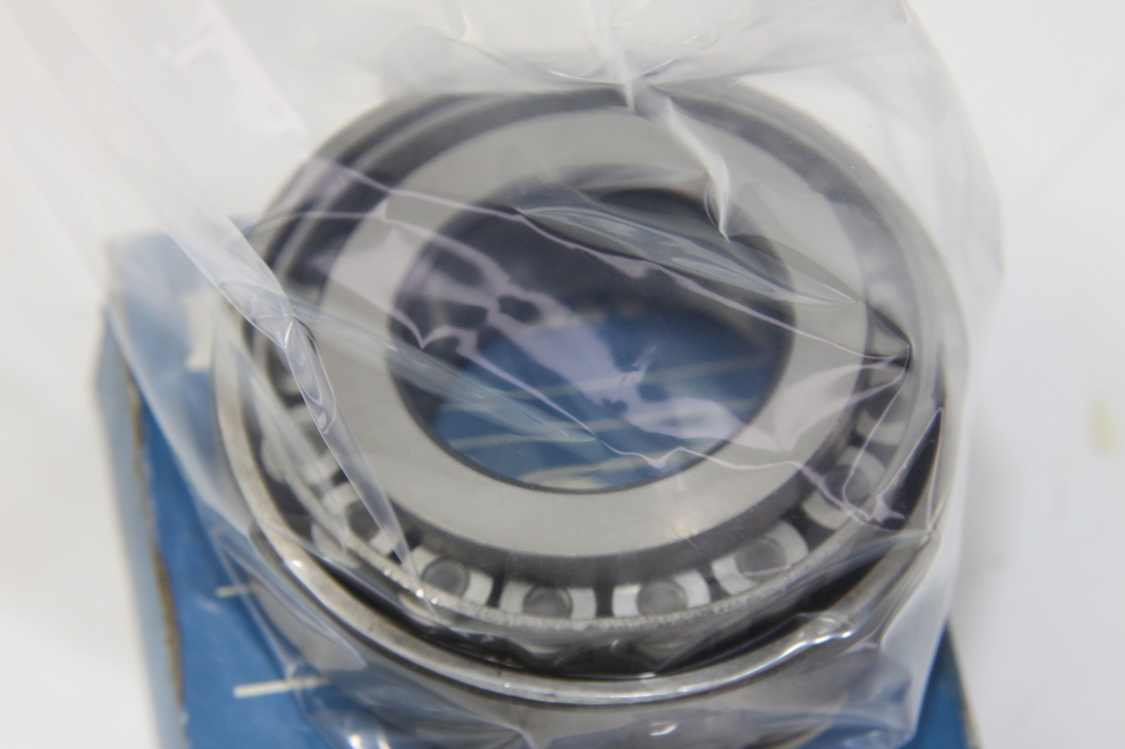 BEARINGS / SKF 30206 Tapered Roller Bearing with CUP / RACE