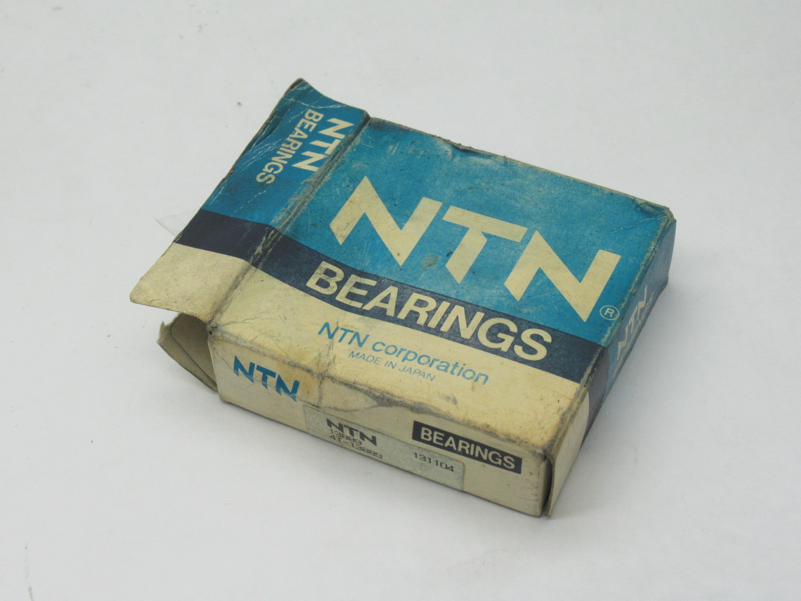 NTN 4T-13889 Tapered Roller Bearing Cone 1.5″ Bore 15/32″ W DAMAGED BOX NEW