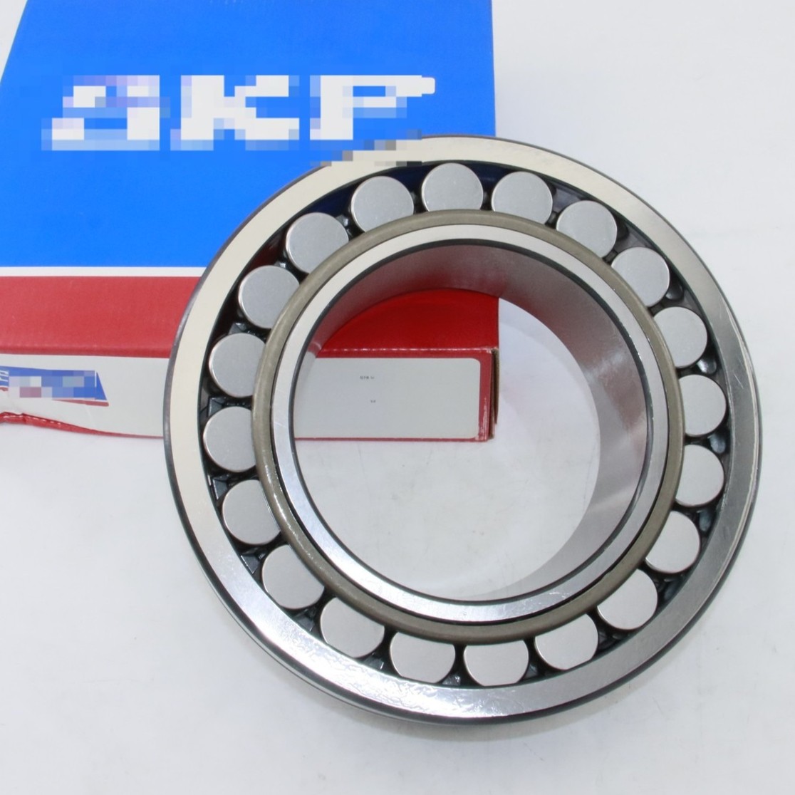 Spherical Roller Bearing for SKF 22226 EK/C3 130x230x64mm NEW