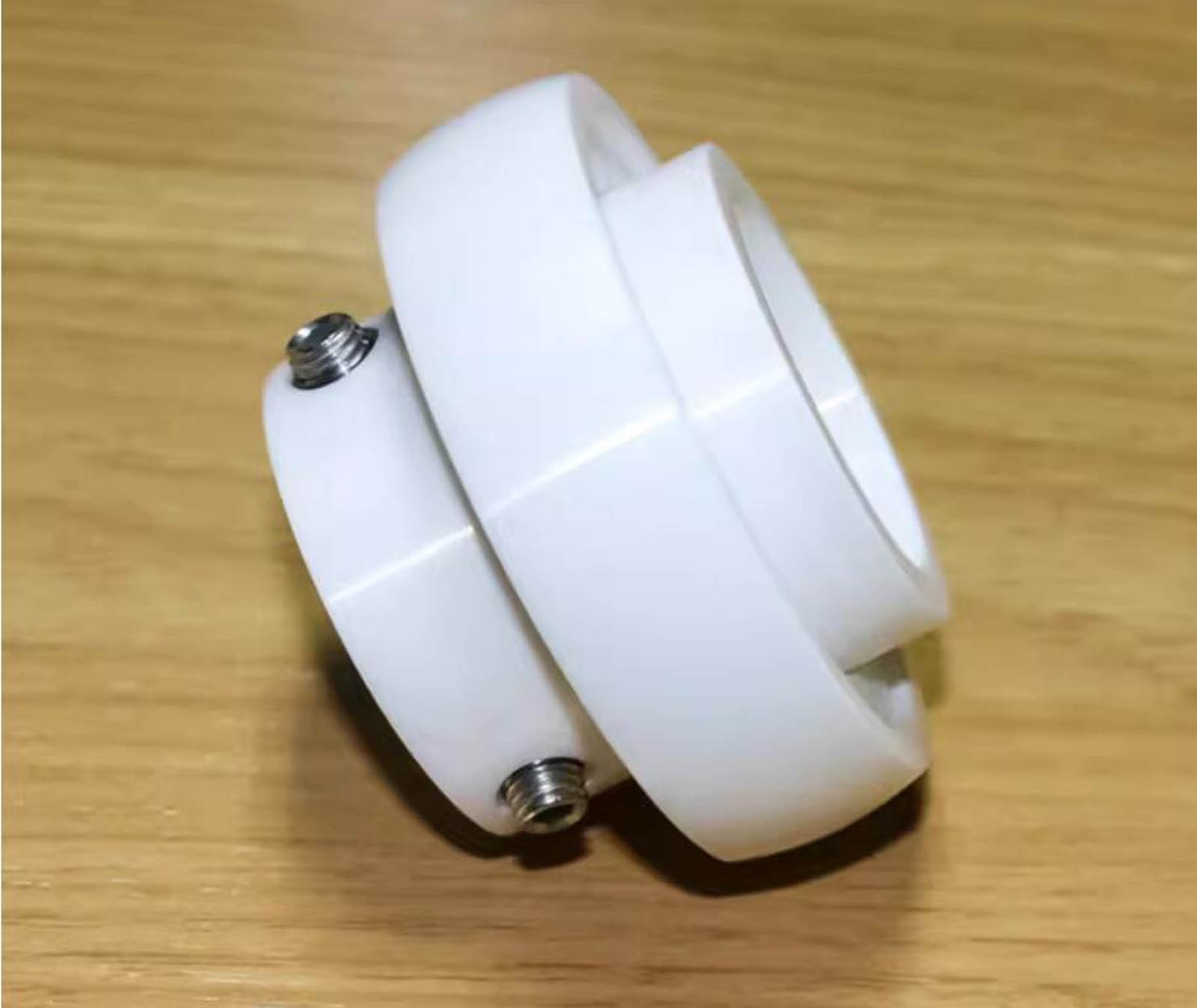 Zirconia Ceramic Outer Spherical Bearing UC 203 204 205 206 207 208 209 210~212