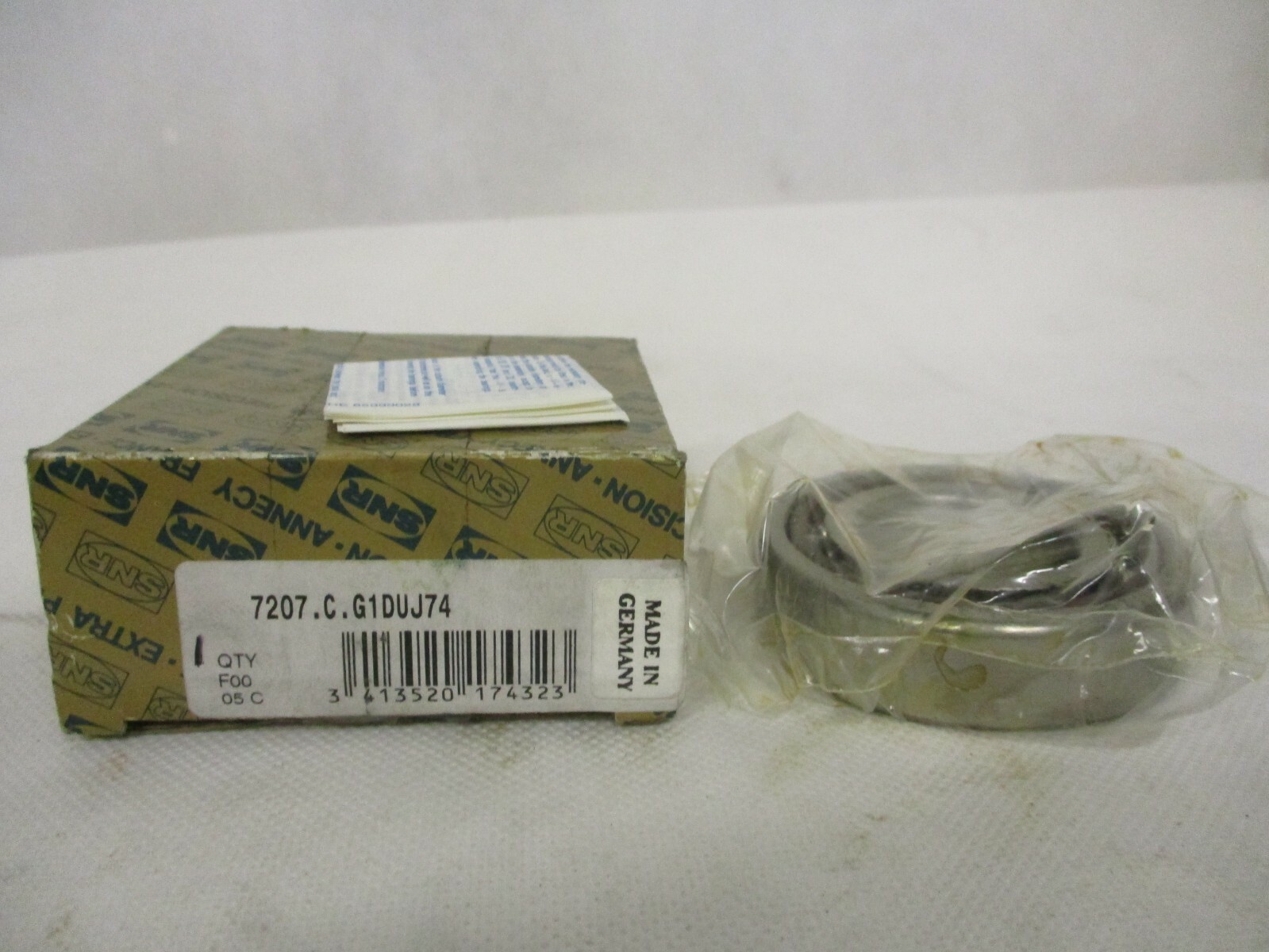 NEW SNR 7207C.G1DUJ74 PRECISION ANGULAR CONTACT BALL BEARING