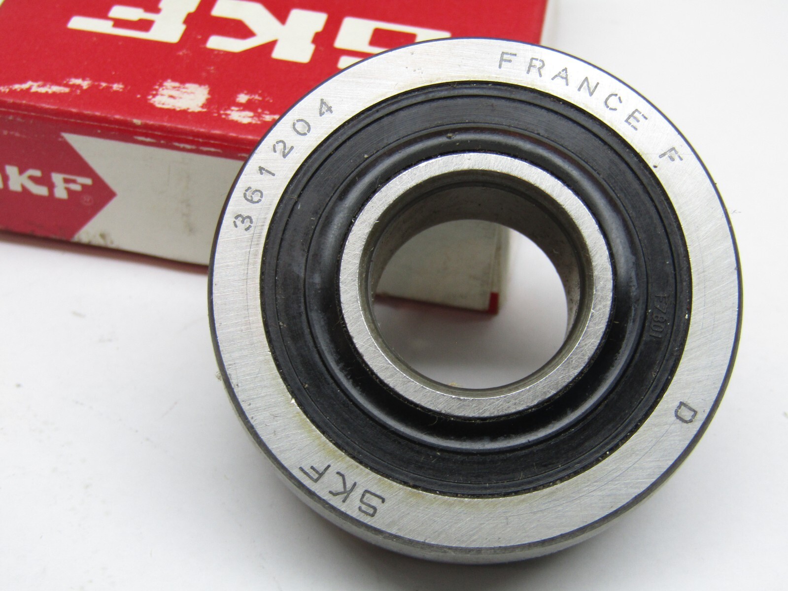 SKF 361204 20mm x 52mm x 14mm Crowned Yoke Roller Bearing