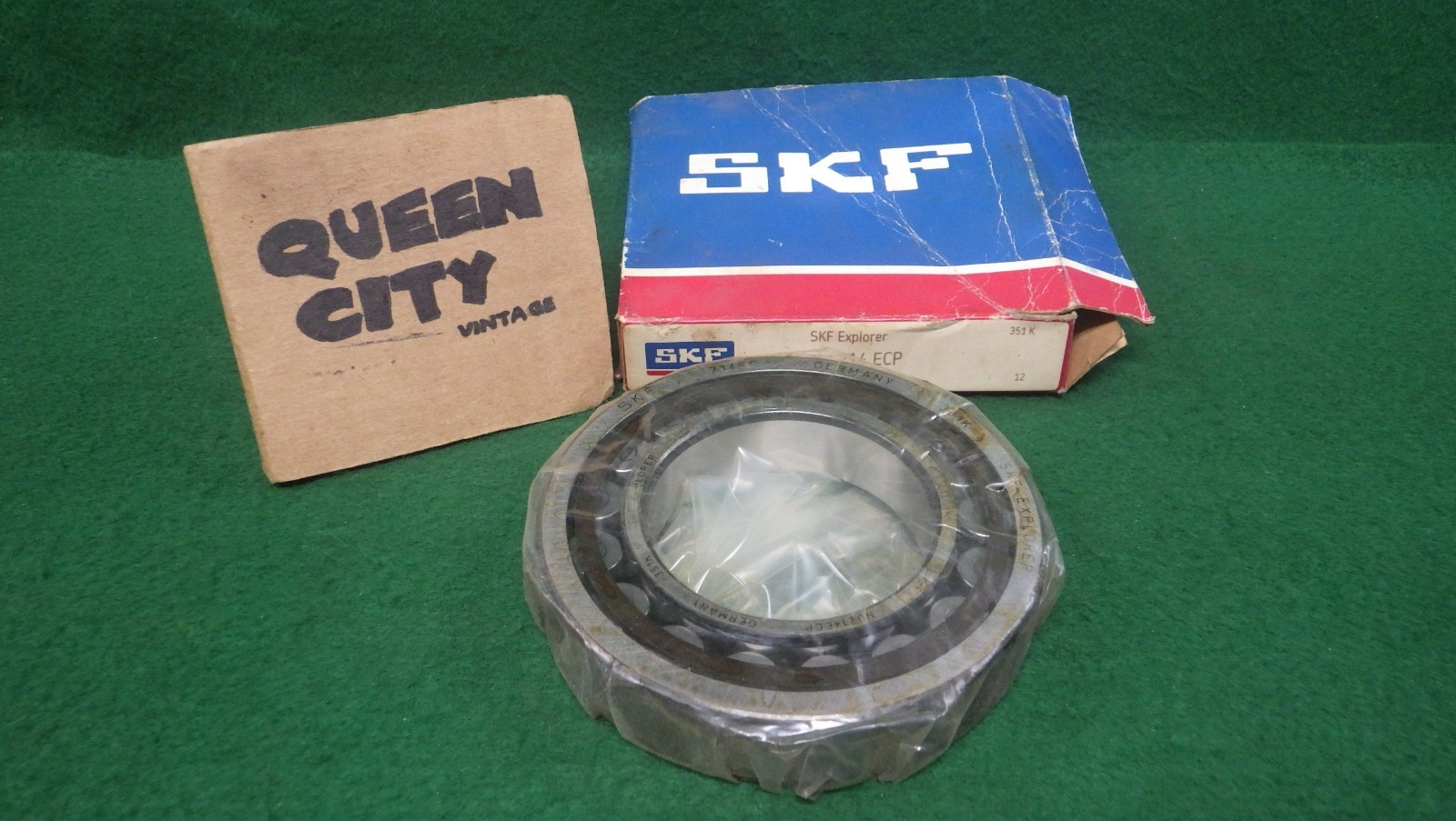 NU 214 ECP SKF Explorer Roller Bearing 70 x 125 x 124mm USA seller!