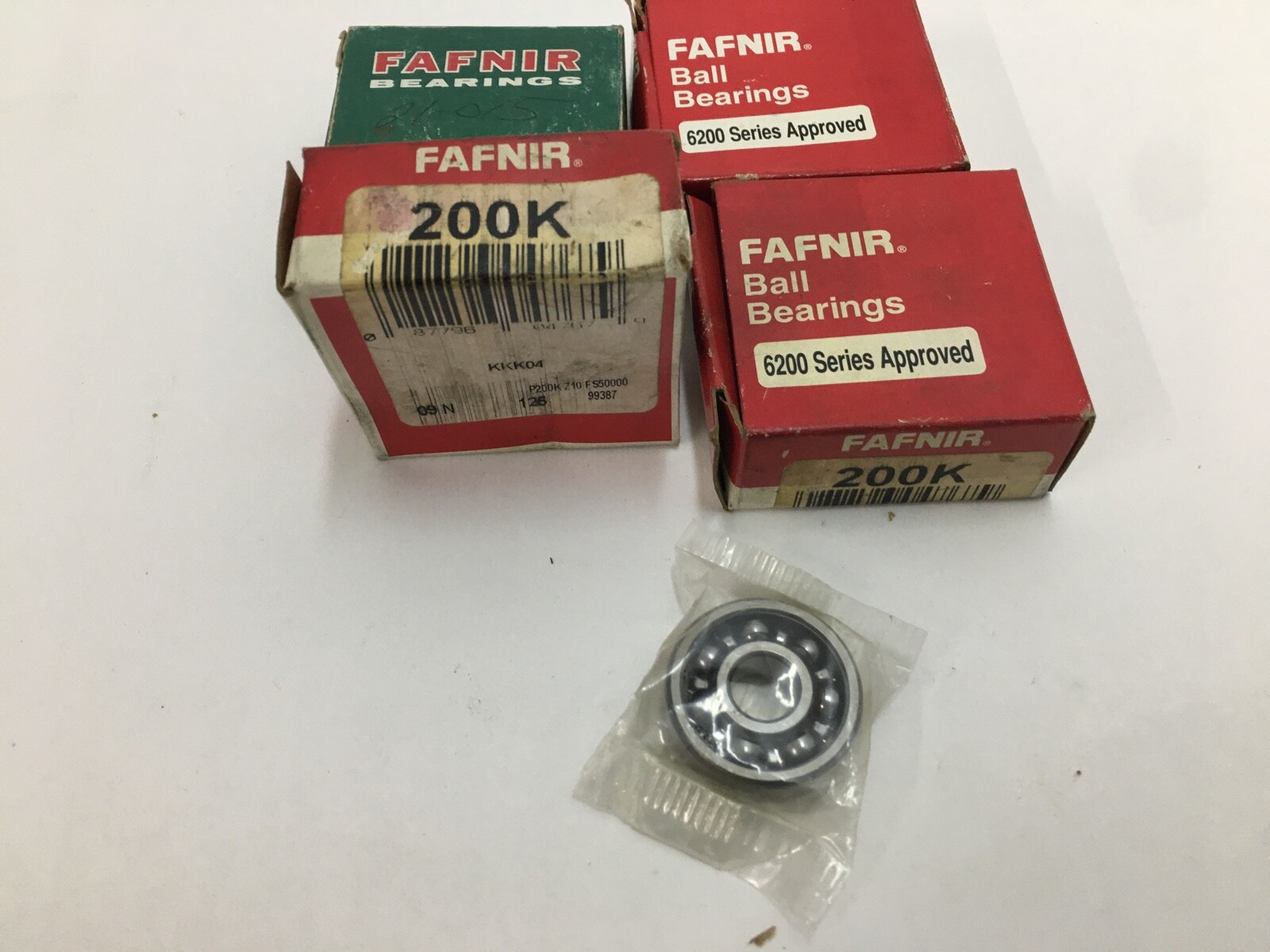 FAFNIR 200K BEARING OPEN 10x30x9 mm 200 K 6200 *MADE IN USA* 4-pcs