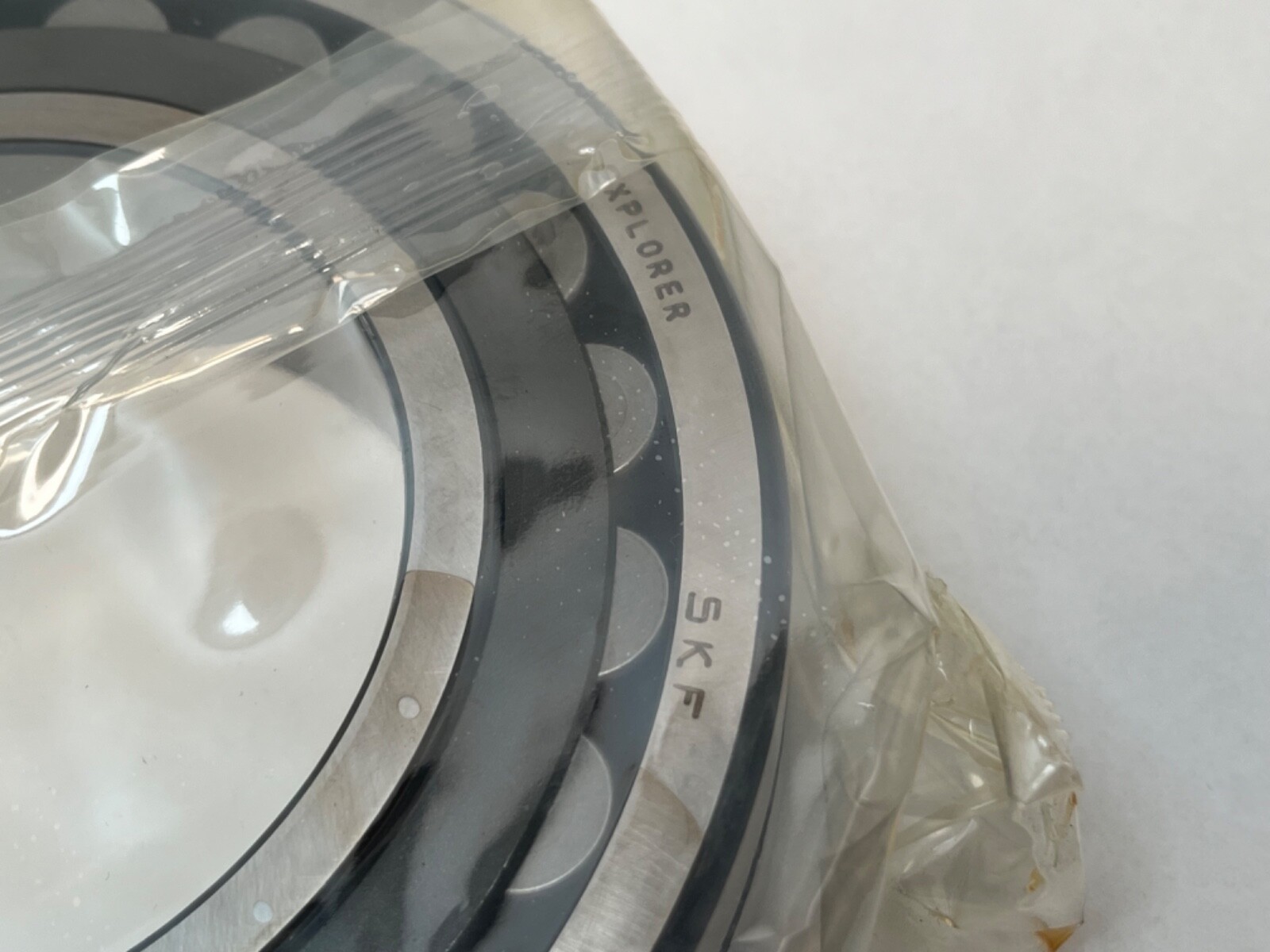 SKF 22218-CCK/C3W33 Spherical Roller Bearing 90x160x40 mm 22218-CC-K-C3-W33 USA