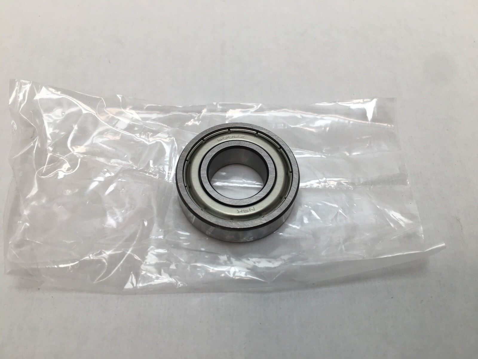NSK 6002ZZC4 Bearing Metal Seals 15x32x9 mm 6002 ZZ C4 E 6002ZZ 6002Z USA 2pcs