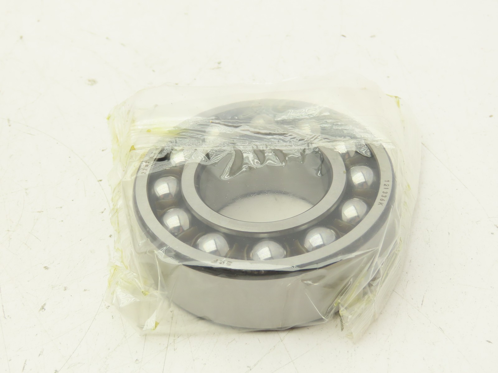 SKF 2207 ETN9 Self Aligning Ball Bearings 35 mm Bore 72mm OD Lot of 2
