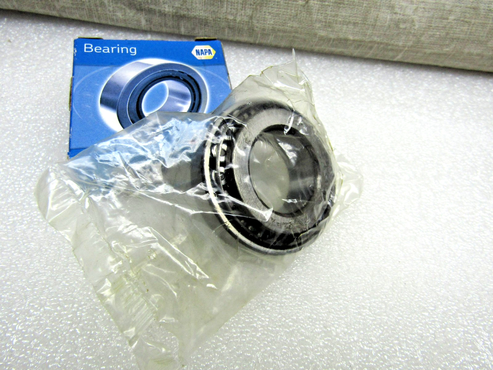 SKF Napa BR14 Tapered Roller Bearing Cup + Cone L44643 L44610