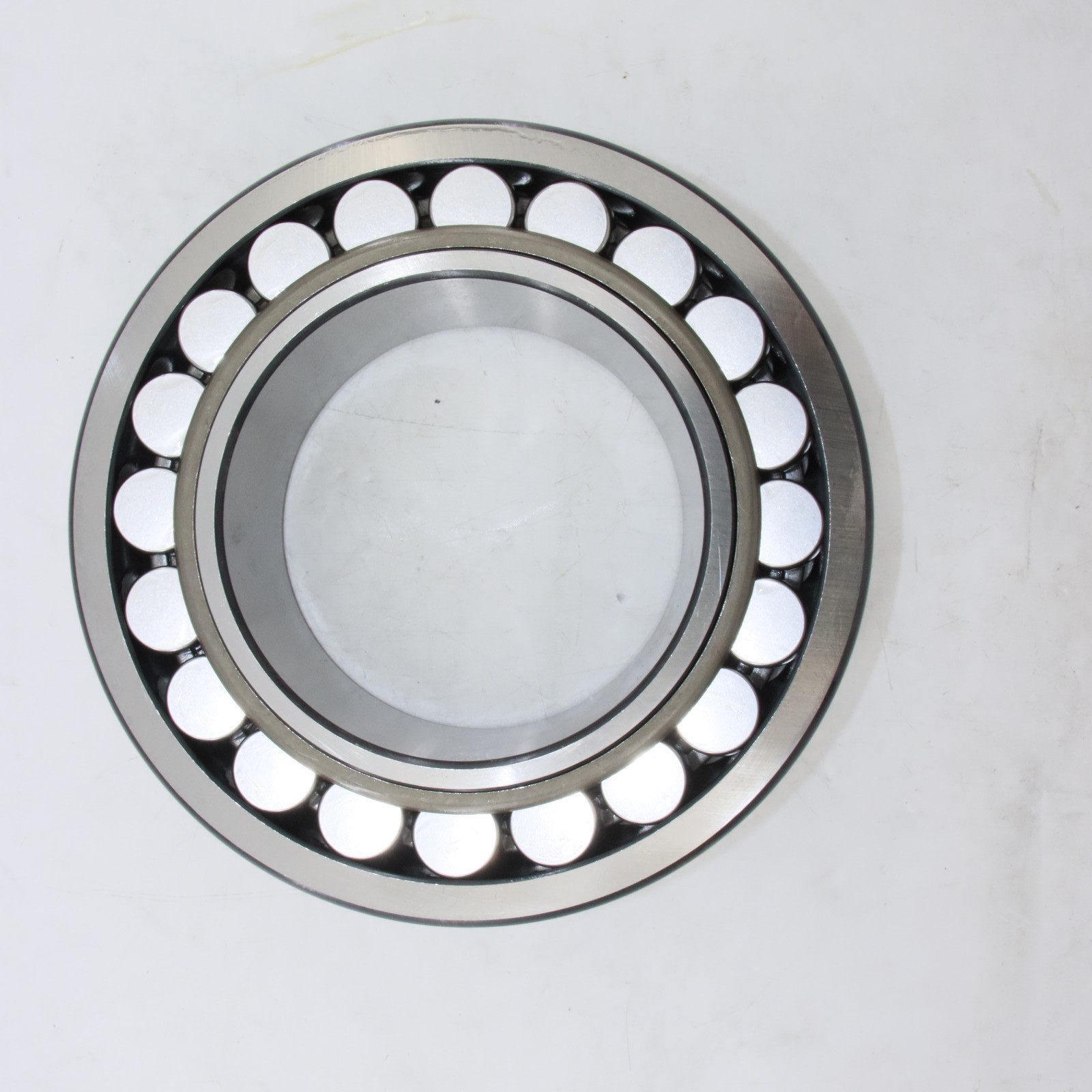 Spherical Roller Bearing for SKF 22226 EK/C3 130x230x64mm NEW