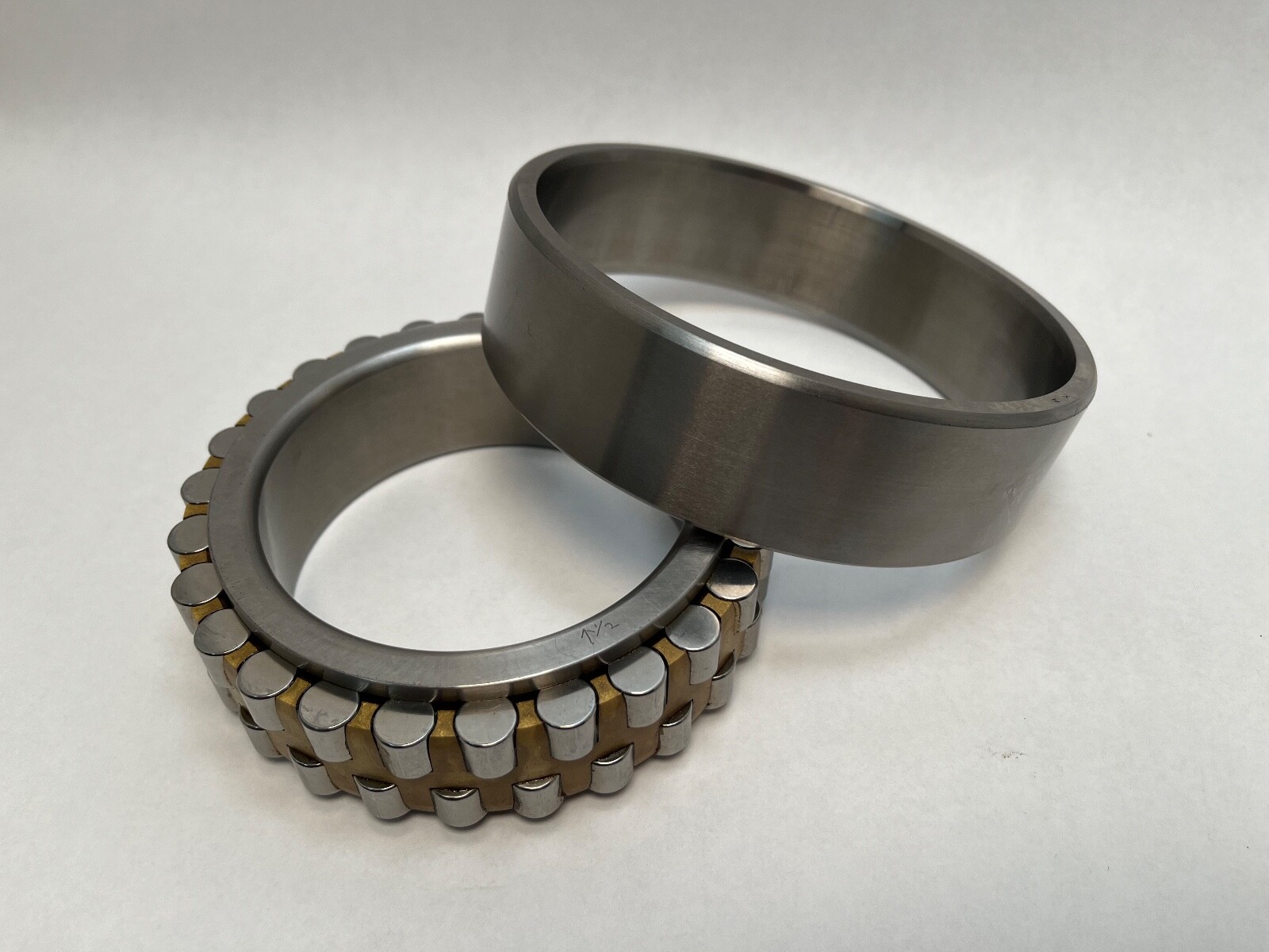 SKF NN-3018-KMC/C481 Bearing 90x140x37 mm NN3018 NN-3018-K-M-P5 C481 USA