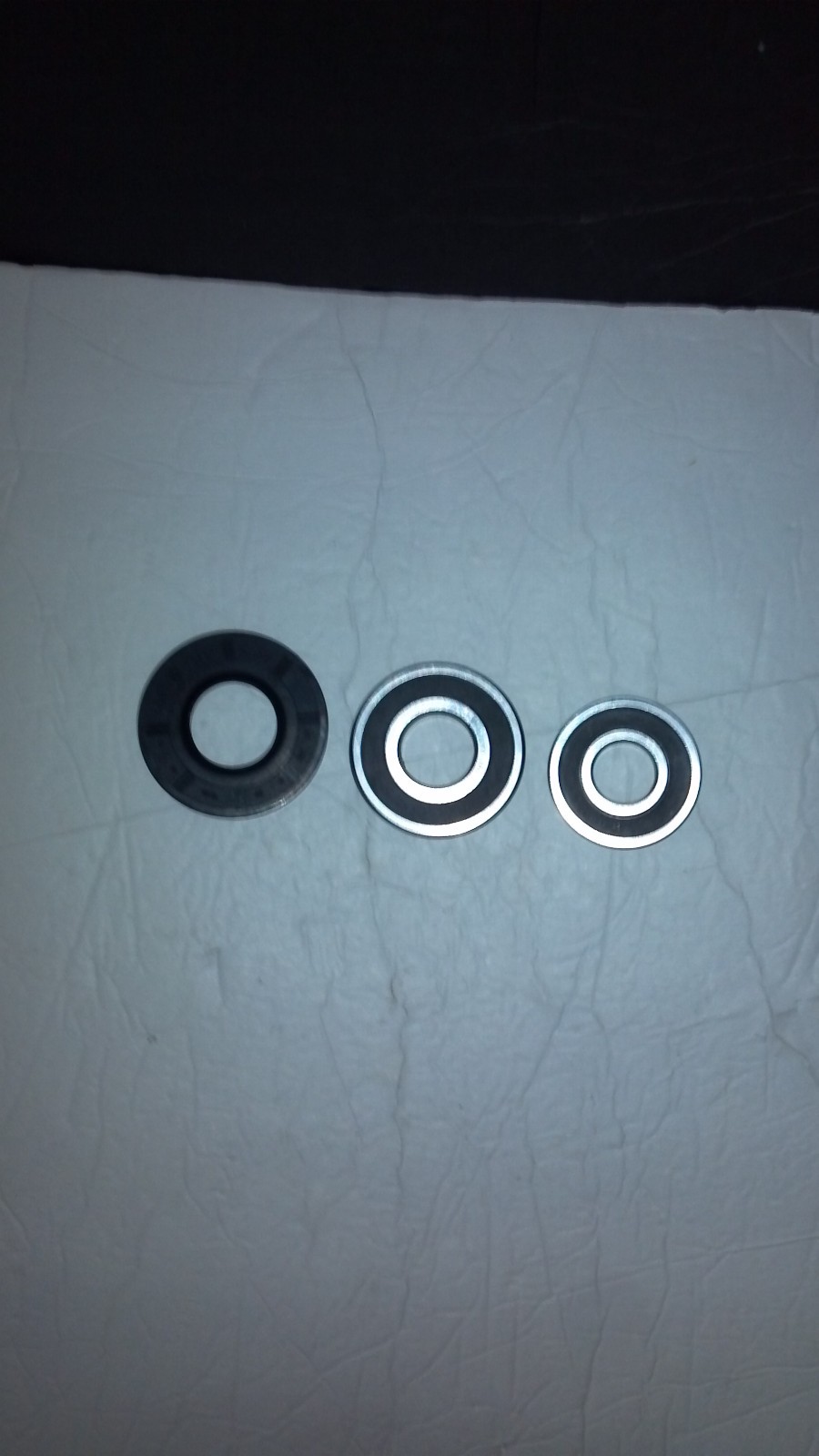 One 6306 2RS + One 6305 RS High Quality Ball Bearing Rubber Seal Shields