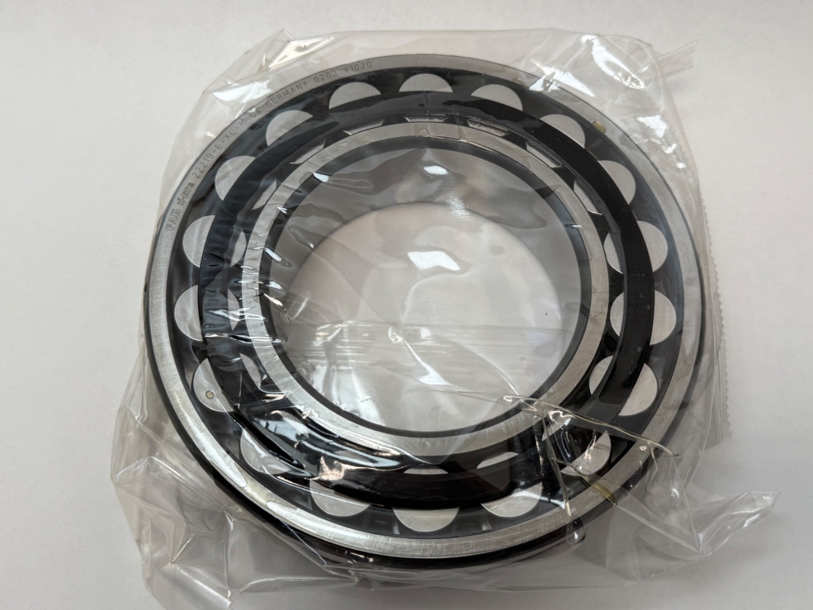 FAG 22219-E-XL-K-C4 Spherical Roller Bearing 22219EXLKC4 95x170x43 mm