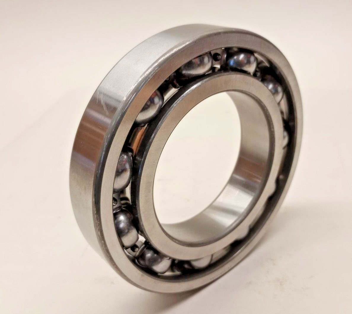 Cat 8B8439 Ball Bearing Open 75 ID x 130 OD x 25mm width NTN 6215X1C3