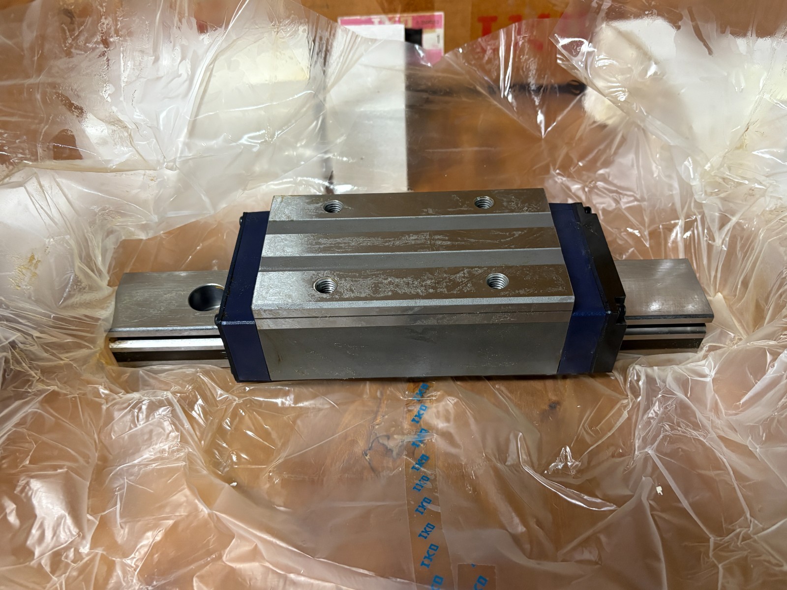 IKO Rail Bearing Assembly Linear Way LWHDG45C1R315BHS / DF-SPLJS1 with rail