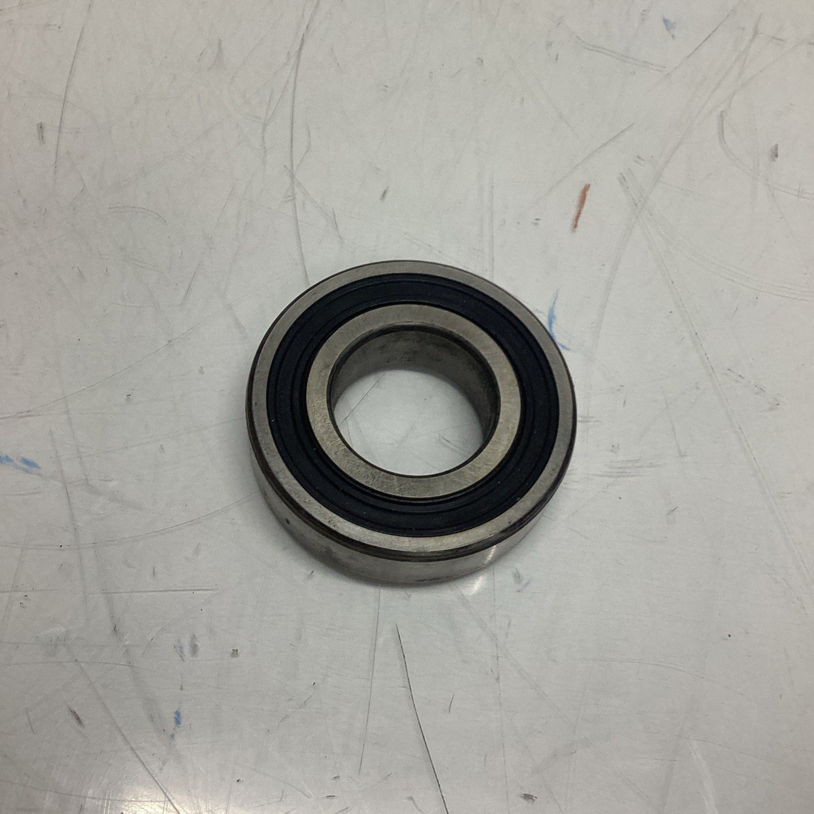 SKF Explorer BEARING 6206-2RS1 Q-201