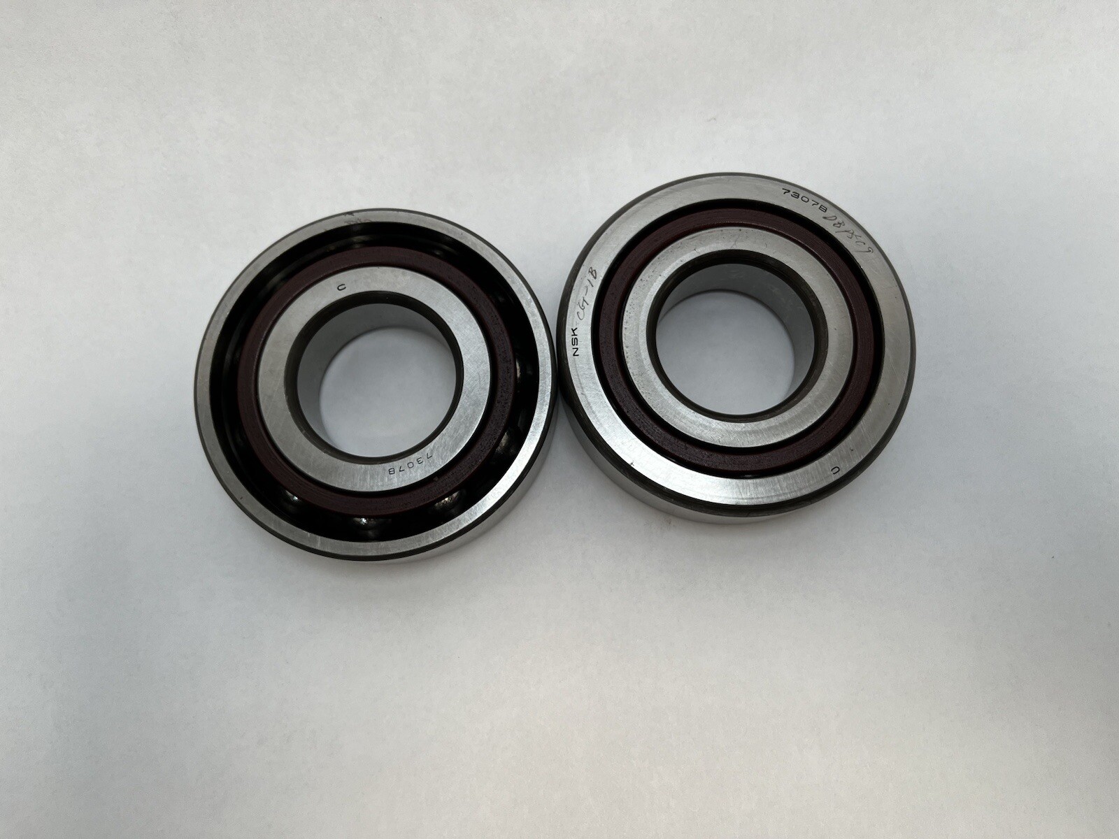 NSK 7307BTYDBP5 Angular Bearing 7307B 7307-B-TY-DB-P5 35x80x21 mm 2 Pcs