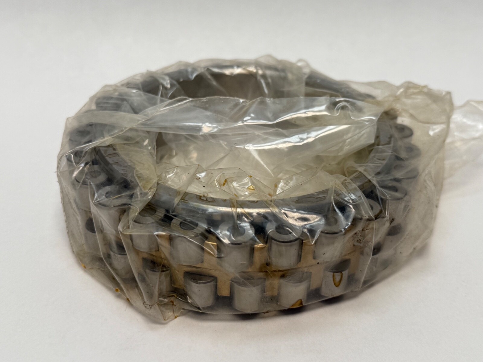NSK NN3021KMBP4 Bearing NN3021 NN-3021-K-MB-P4 105 mm ID 41 mm W