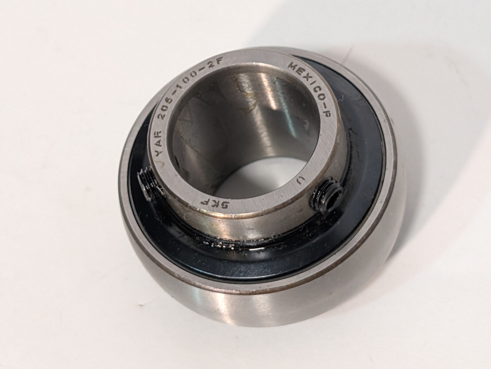 SKF YAR205-100-2F Insert Ball Bearing, Made in Mexico, New Old Stock in Box
