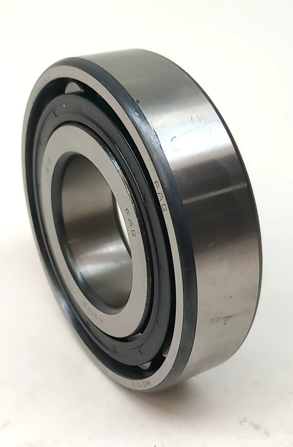 FAG N 310 E Cylindrical Roller Bearing 50mm ID X 110mm OD X 27mm W N310E