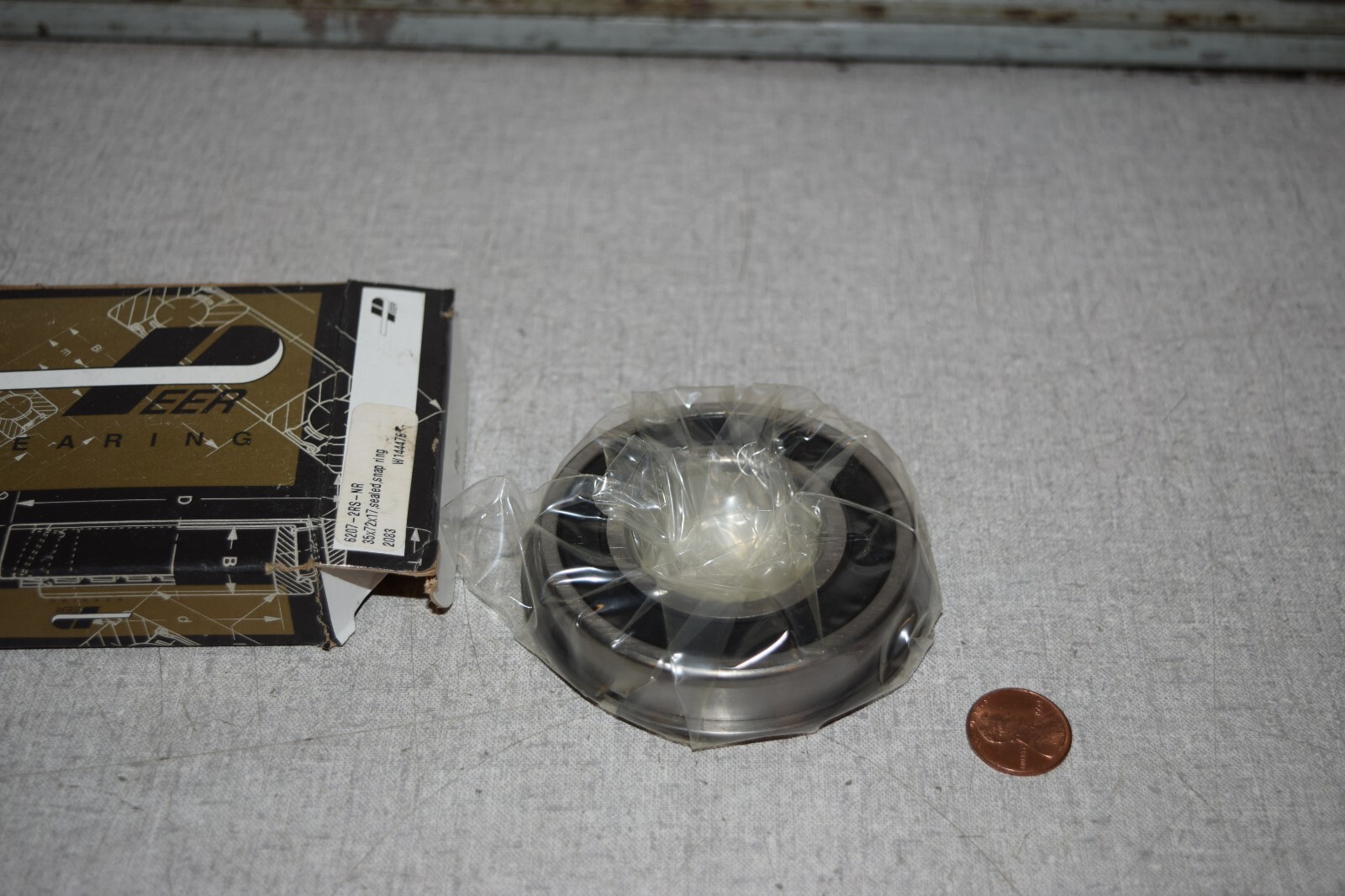 Peer 6207-2RS-NR Bearing