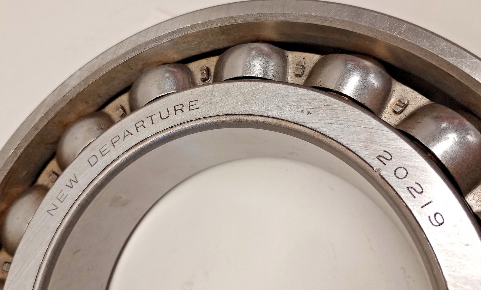New Departure NDH 20219 Ball Bearing USA 95x170x32mm ref# 7219B