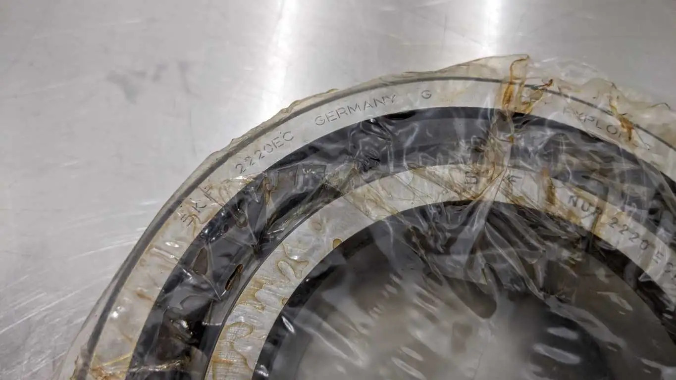 SKF NUP 2220 ECP Single Row Cylindrical Roller Bearing 100mm 180mm 46mm