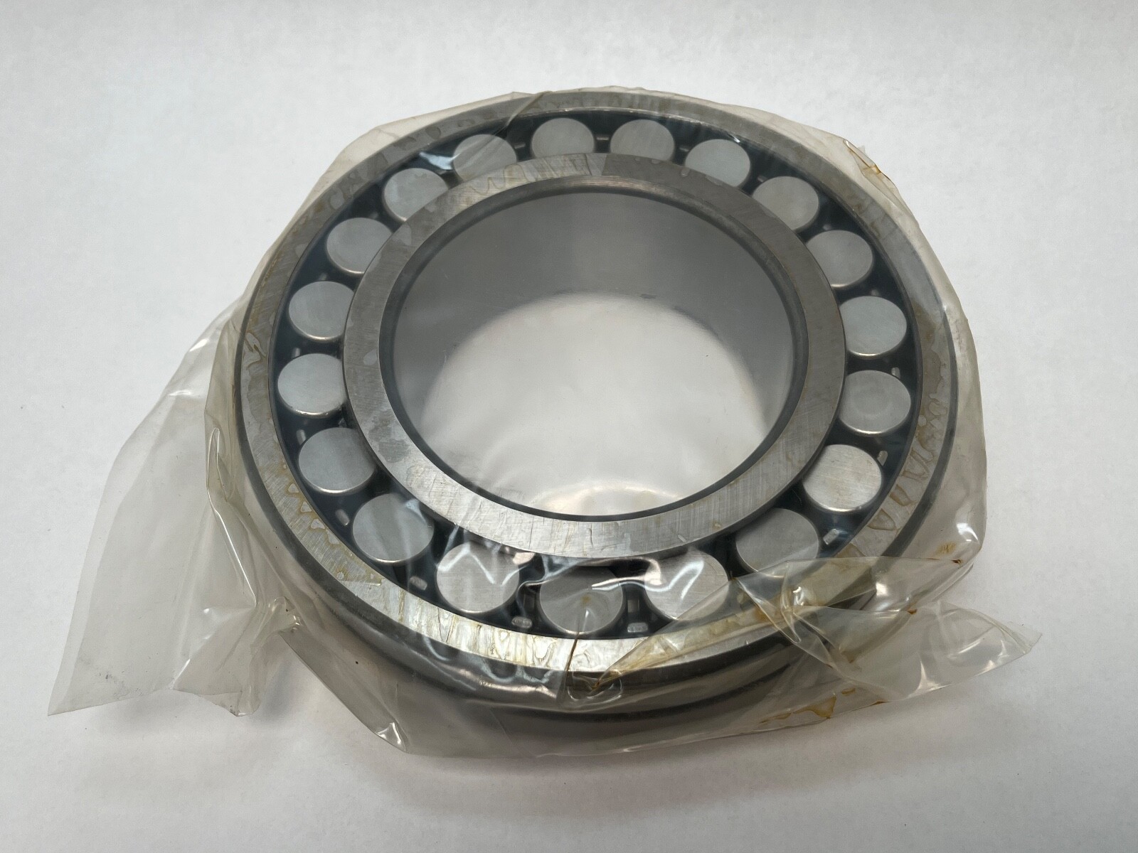 CBF 22224HLS Spherical Bearing 120x215x58 mm 22224-HL-S Italy
