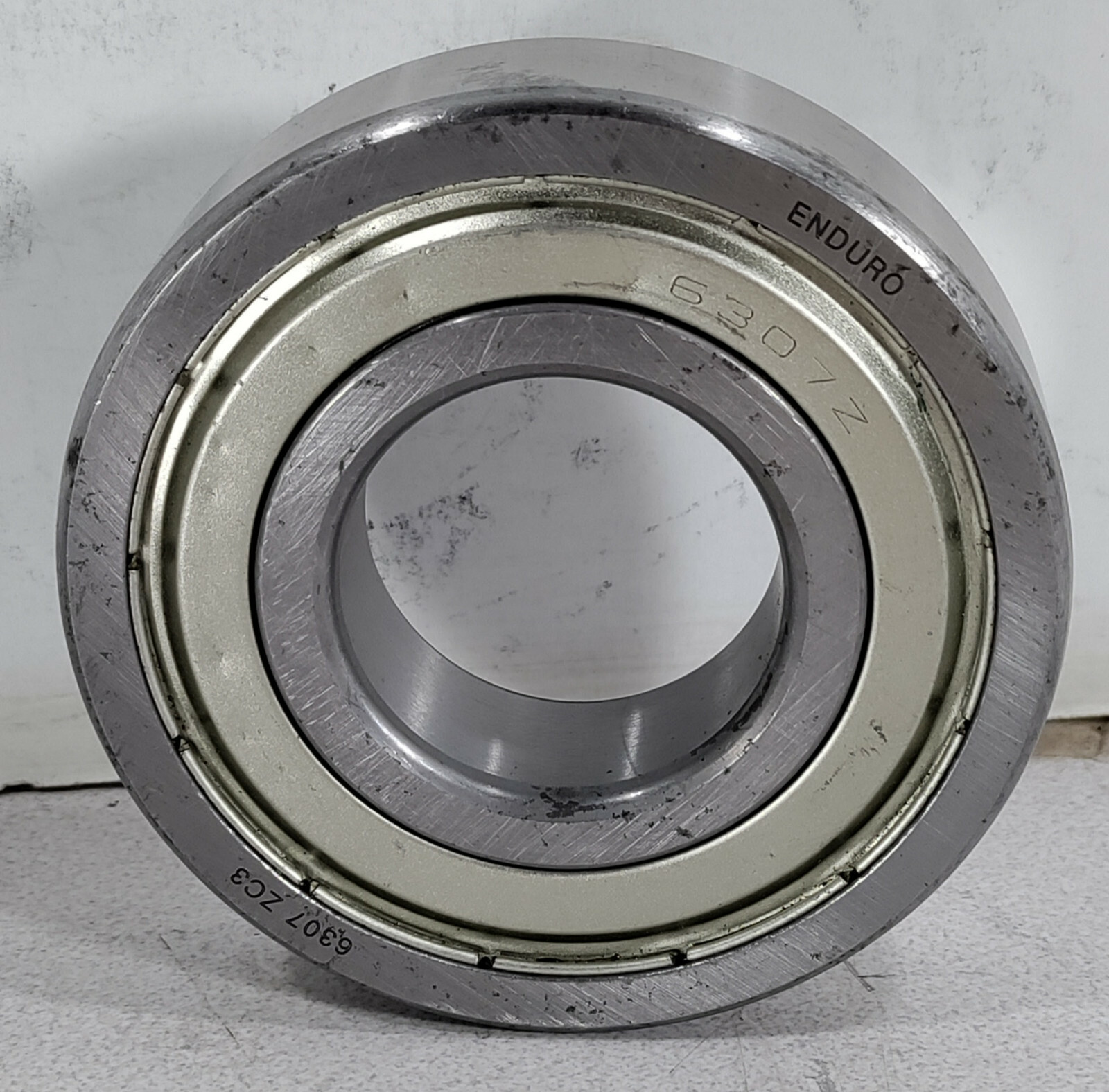 1 NEW ENDURO 6307ZC3 SINGLE ROW RADIAL BALL BEARING NNB ***MAKE OFFER***