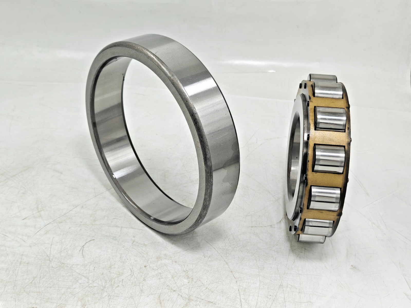 CRM 28 MB SKF Cylindrical Roller Bearing SKF CRM28 / RMS 20 / MRJ 3 1/2