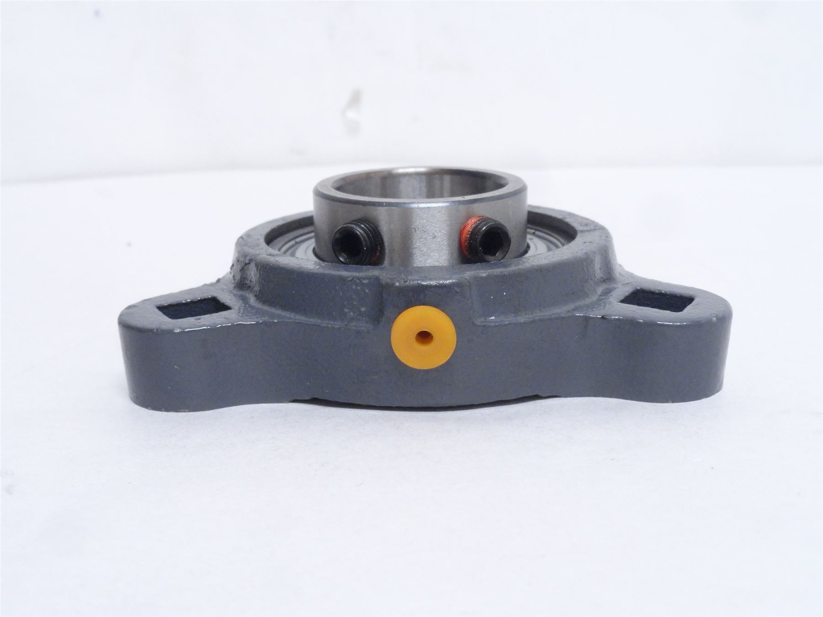 246379 New-No Box; Peer FHSF3X206-20 Flange Bearing; 1-1/4″ID; 3-Bolt